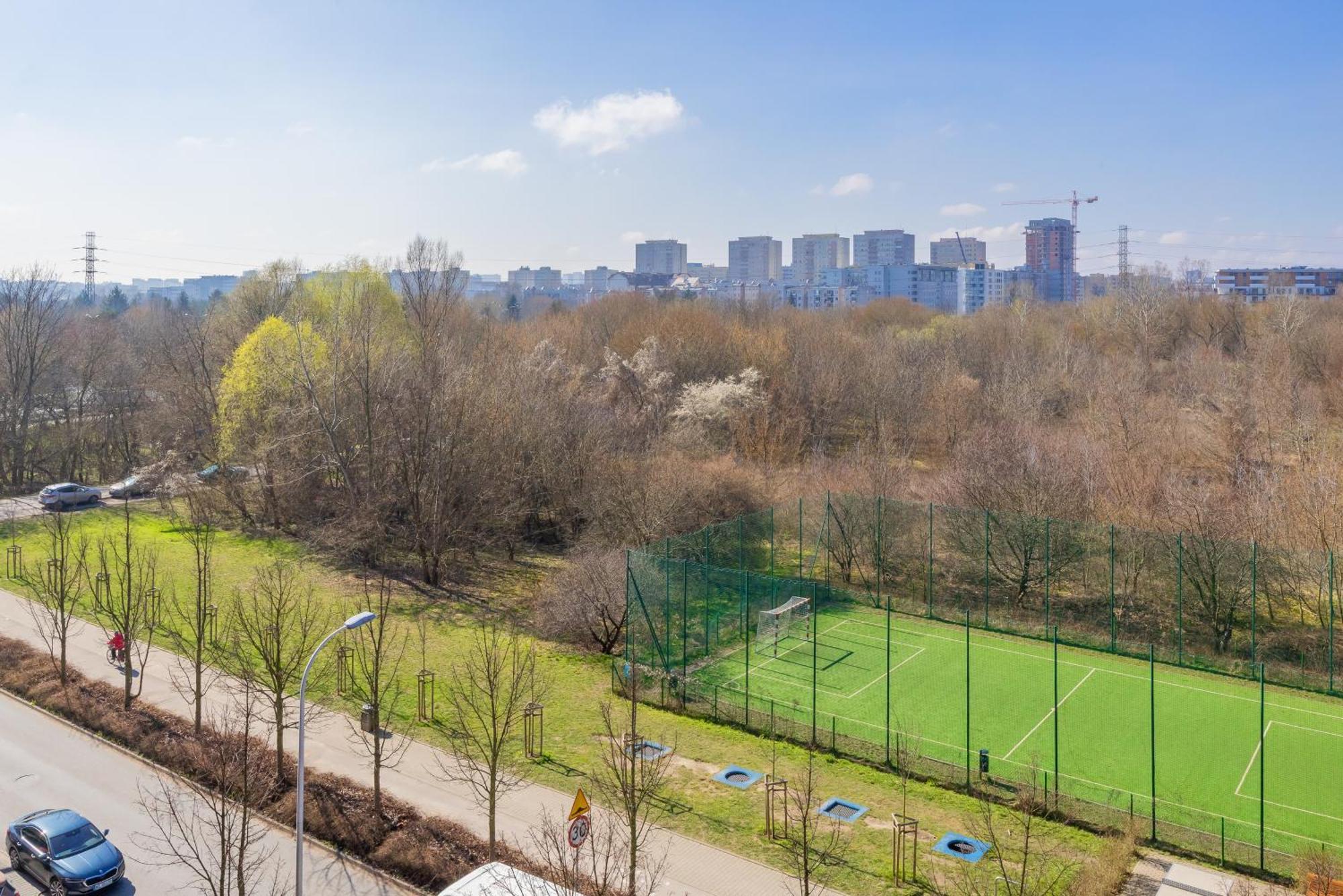 Apartament Beautiful For 6 People With Balcony And Parking In By Renters