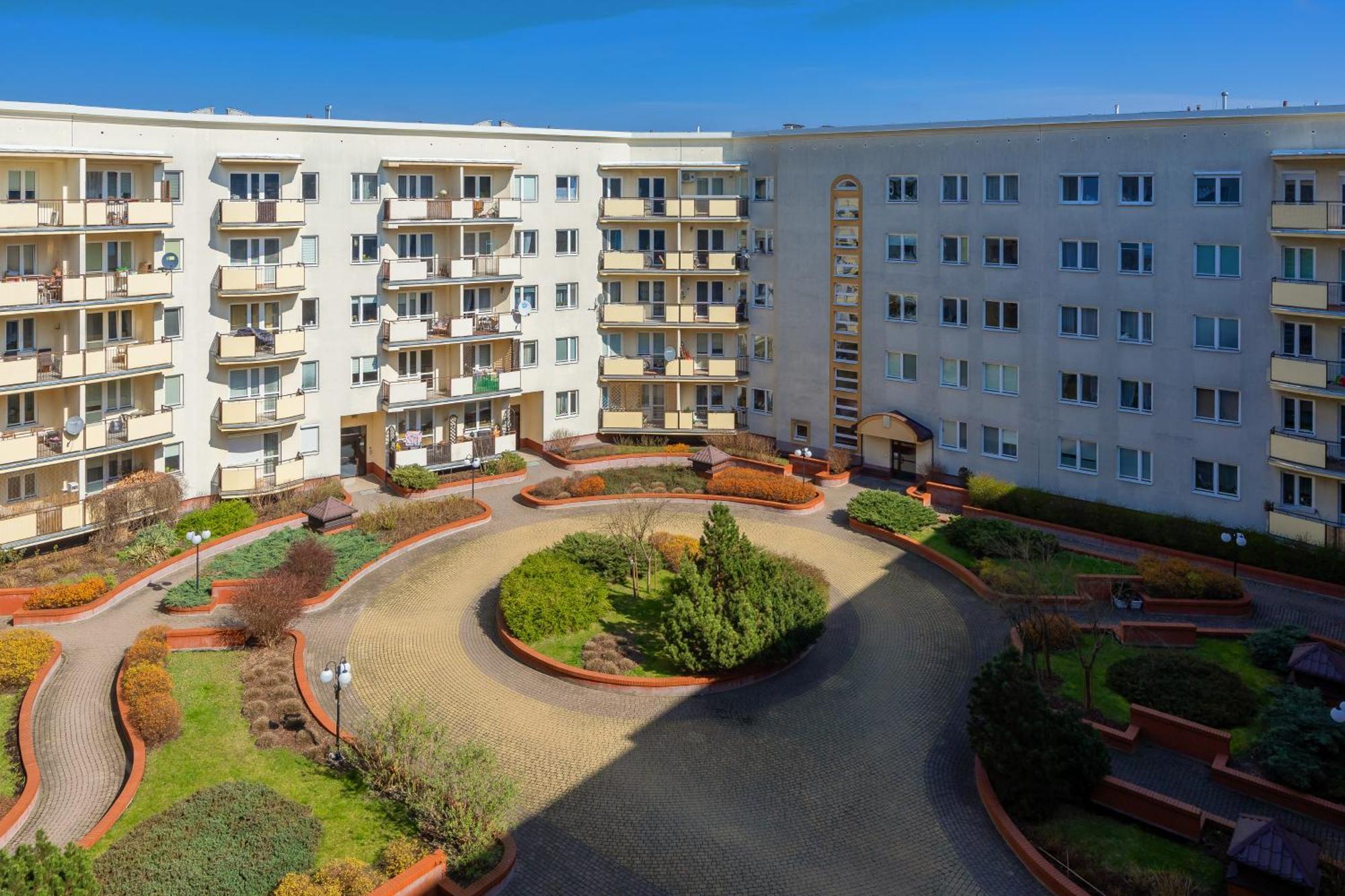 Apartament Beautiful For 6 People With Balcony And Parking In By Renters