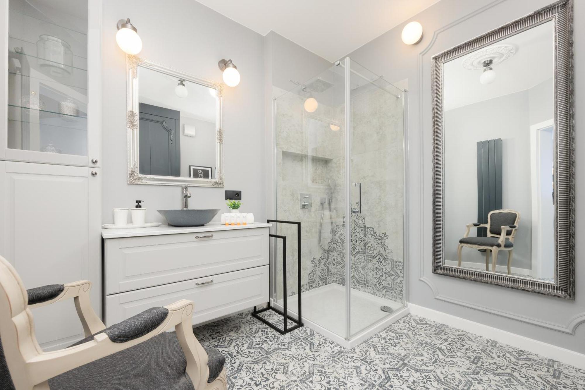 Apartament Beautiful For 6 People With Balcony And Parking In By Renters *