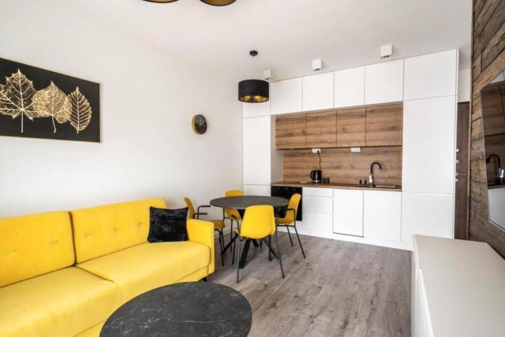 Close-urban Chic - Mennica - One Bedroom -citycenter&306
