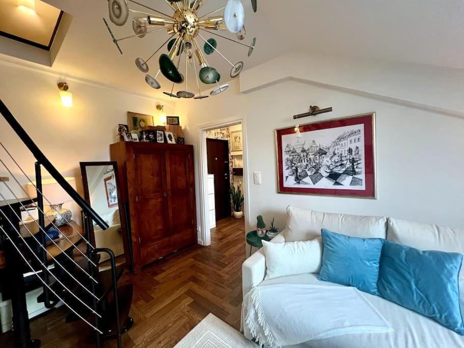 Central, Floor Apartamento *