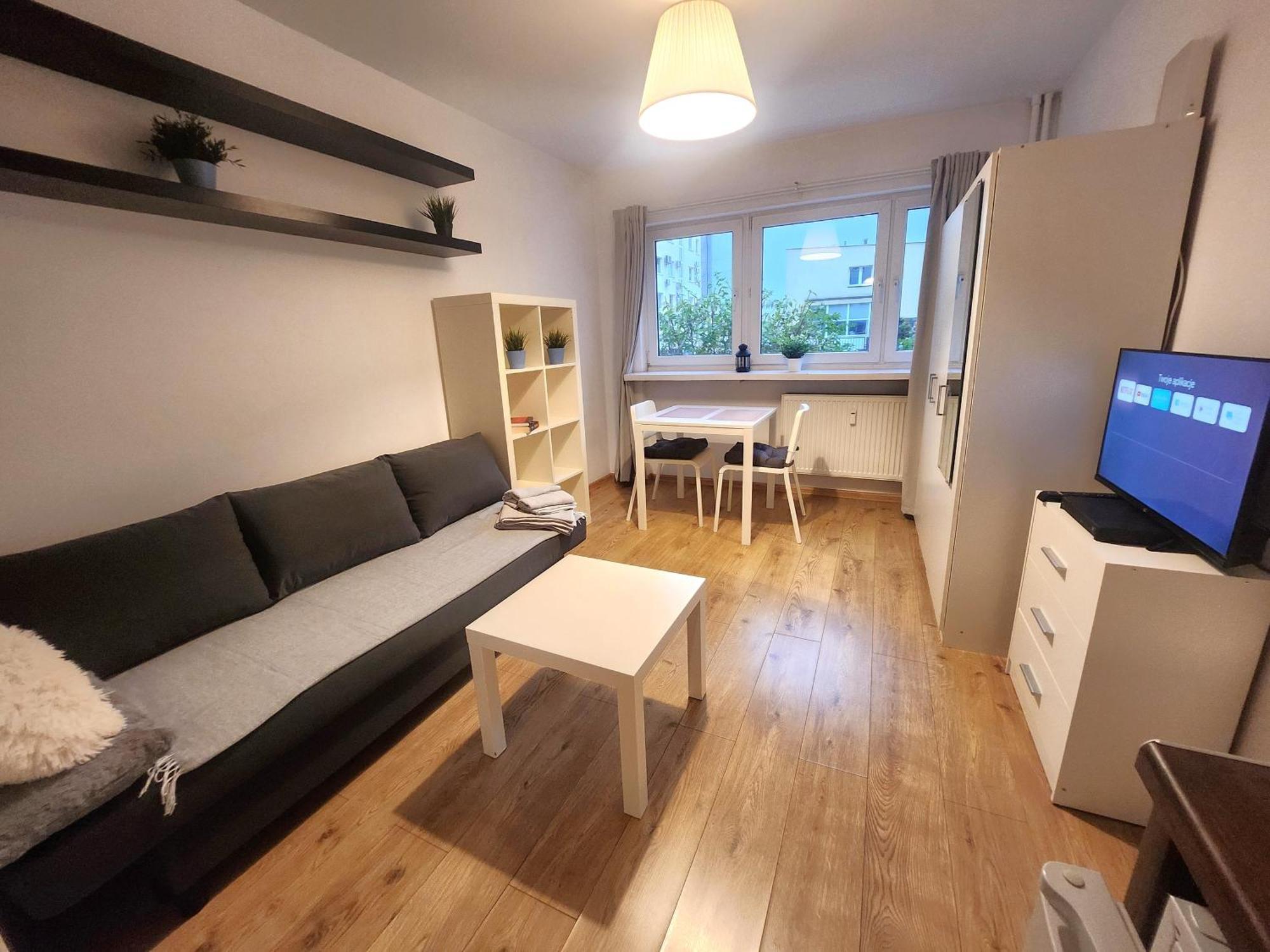 Delux15 - Chmielna Warsaw