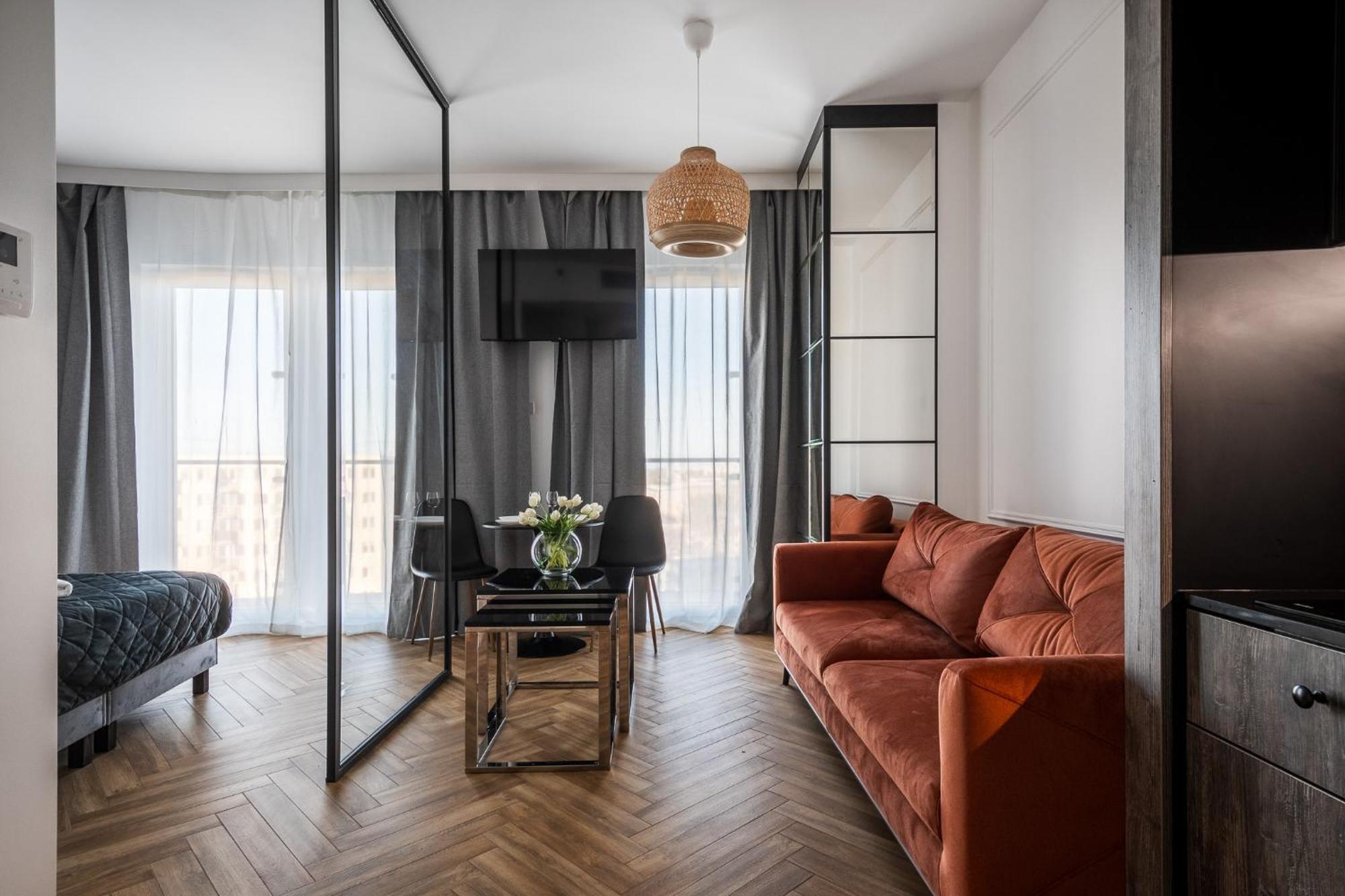 Kasprzaka 29 By Perfect Free Garage *