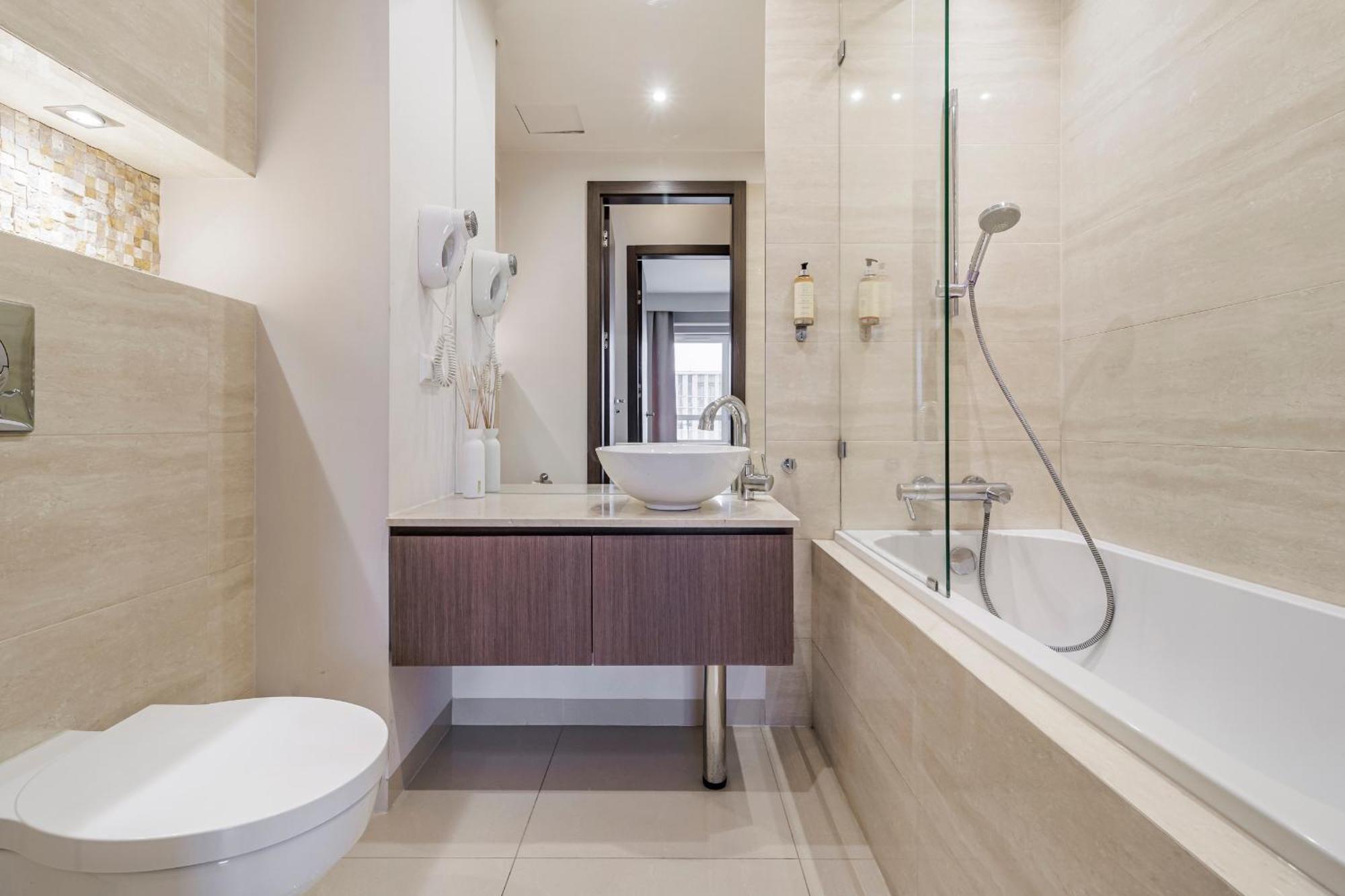 Heart Of - Premium 2-room, Centre Apartamento
