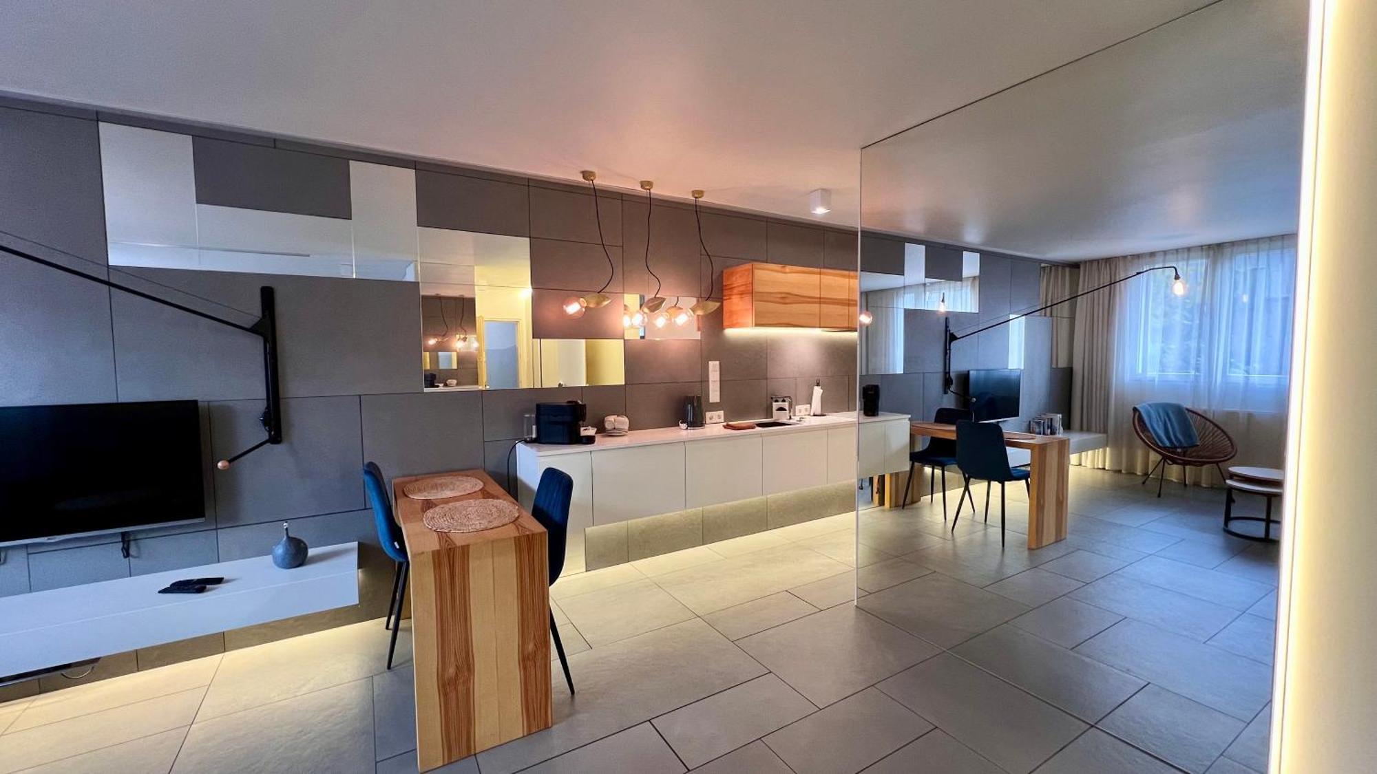 Apartment Modzelewskiego, Metro Wierzbno, Free Parking