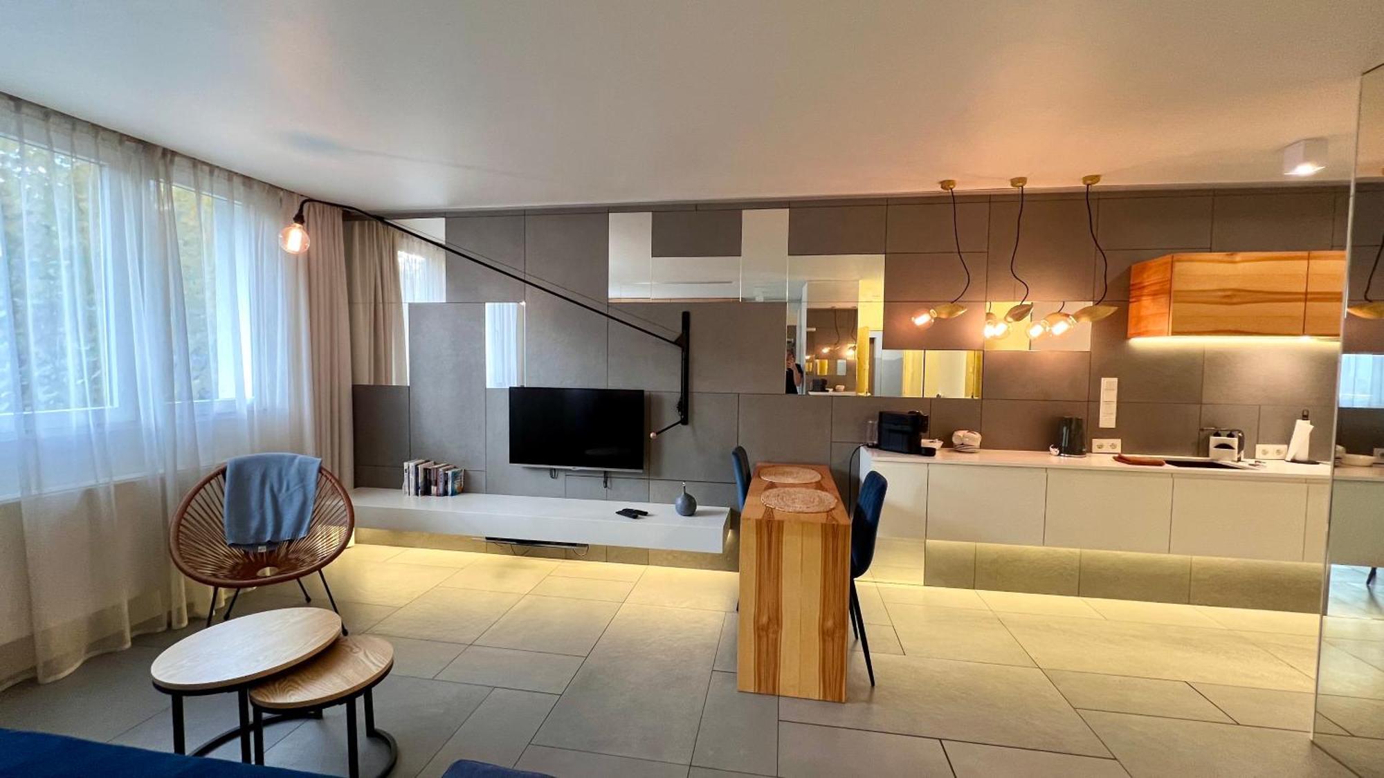 Modzelewskiego, Metro Wierzbno, Free Parking Apartment *