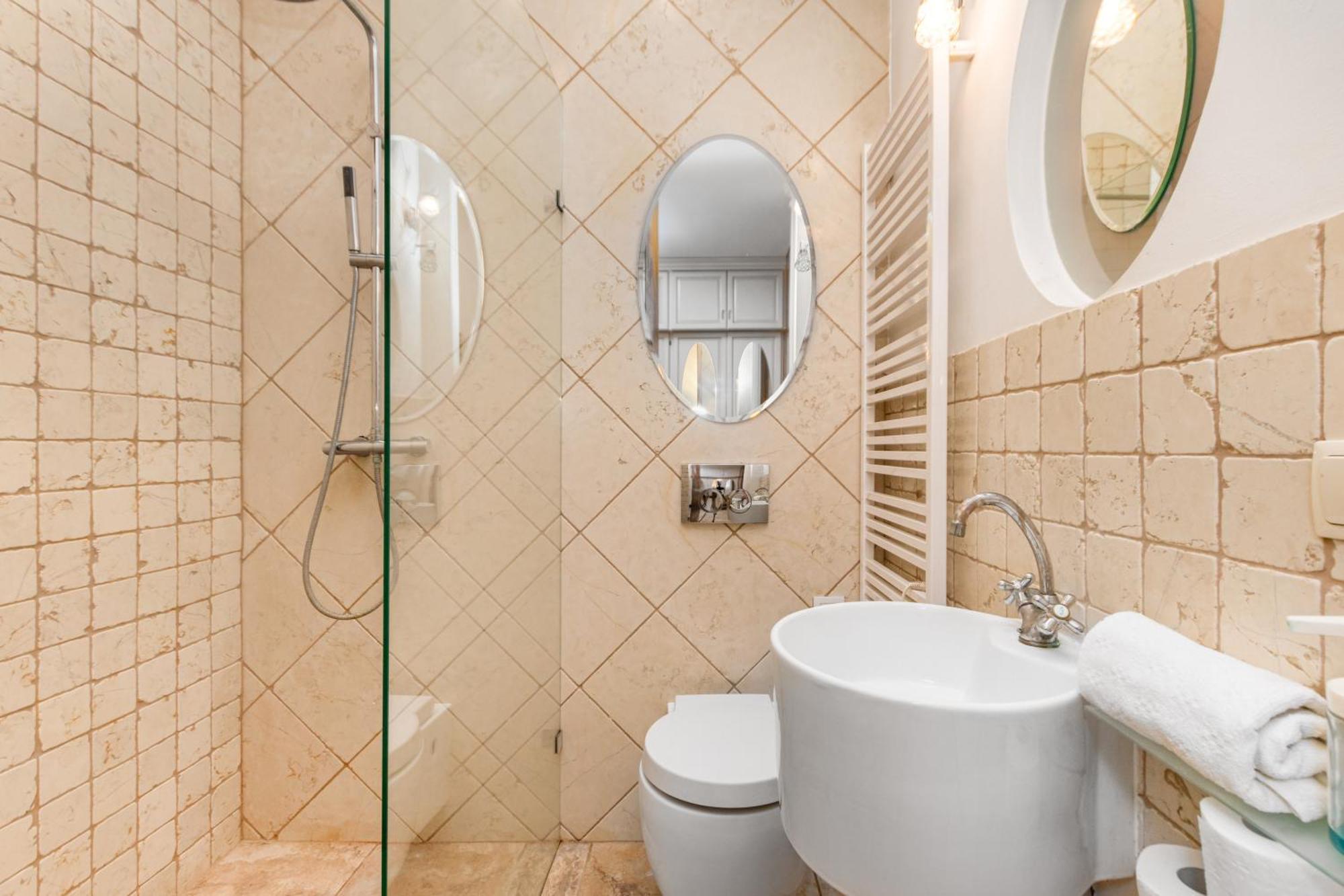 Apartment Celna 2/4 By Homeprime Warsaw