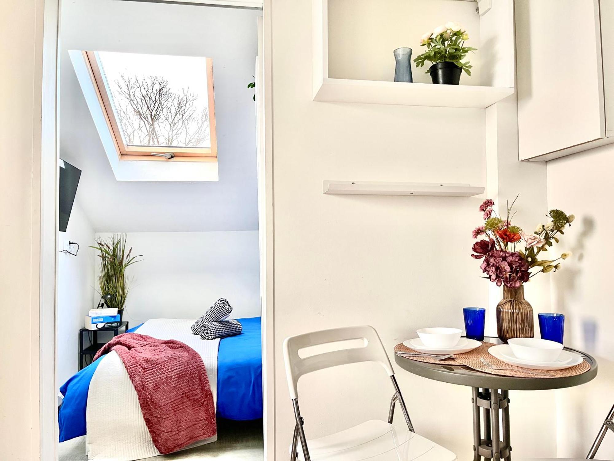 Chopin Self Check-in Apartment *