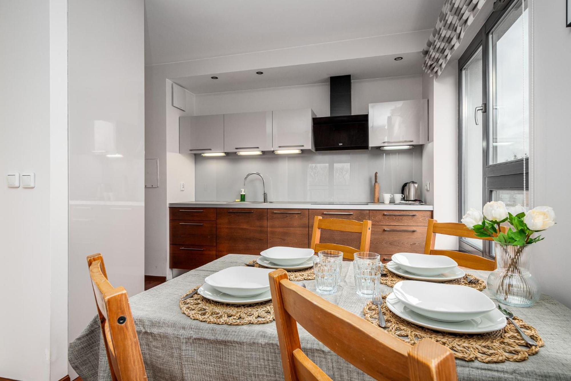 Gorczewska 181 Free Garage By Perfect * Warsaw