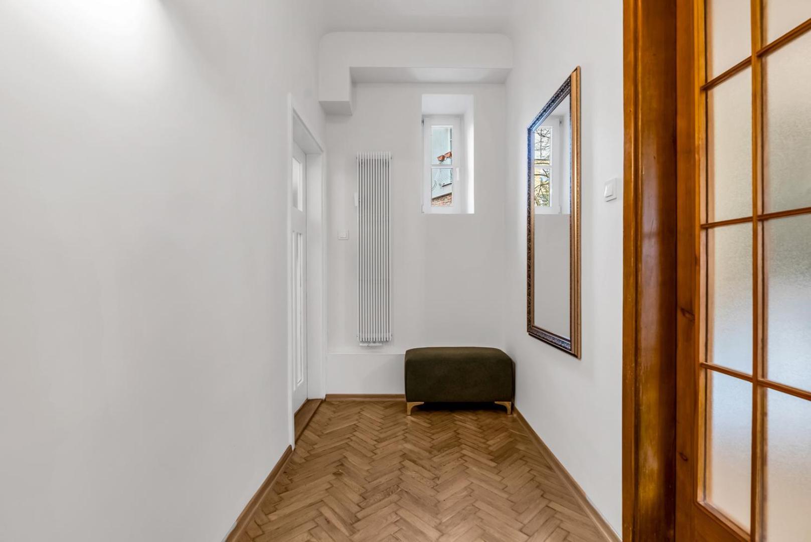 Mokotow - Location, Tram&shops Nearby - By Rentujemy * Warszawa