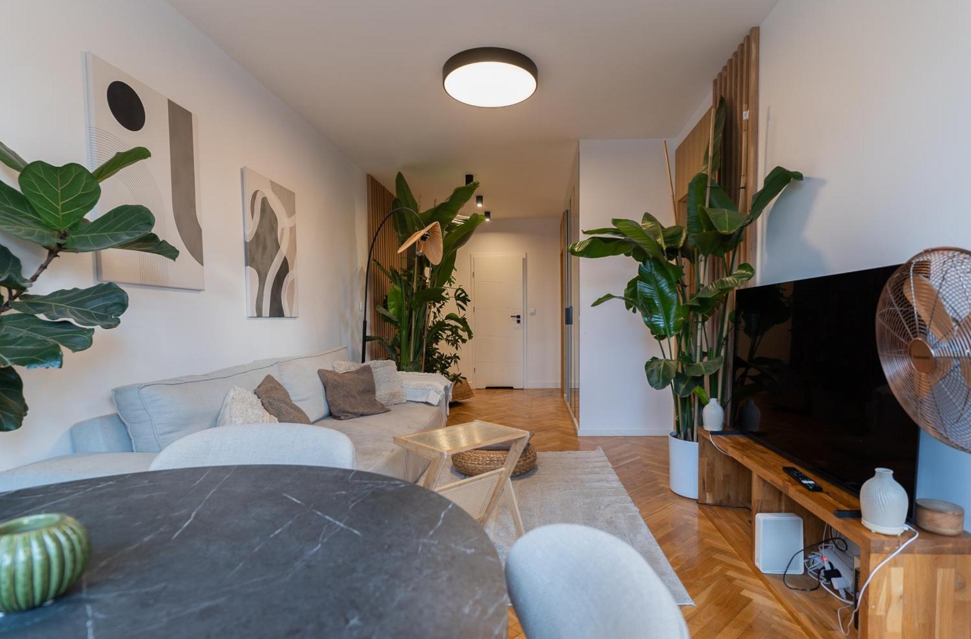 Concierge Kinowa Gardens Apartament *