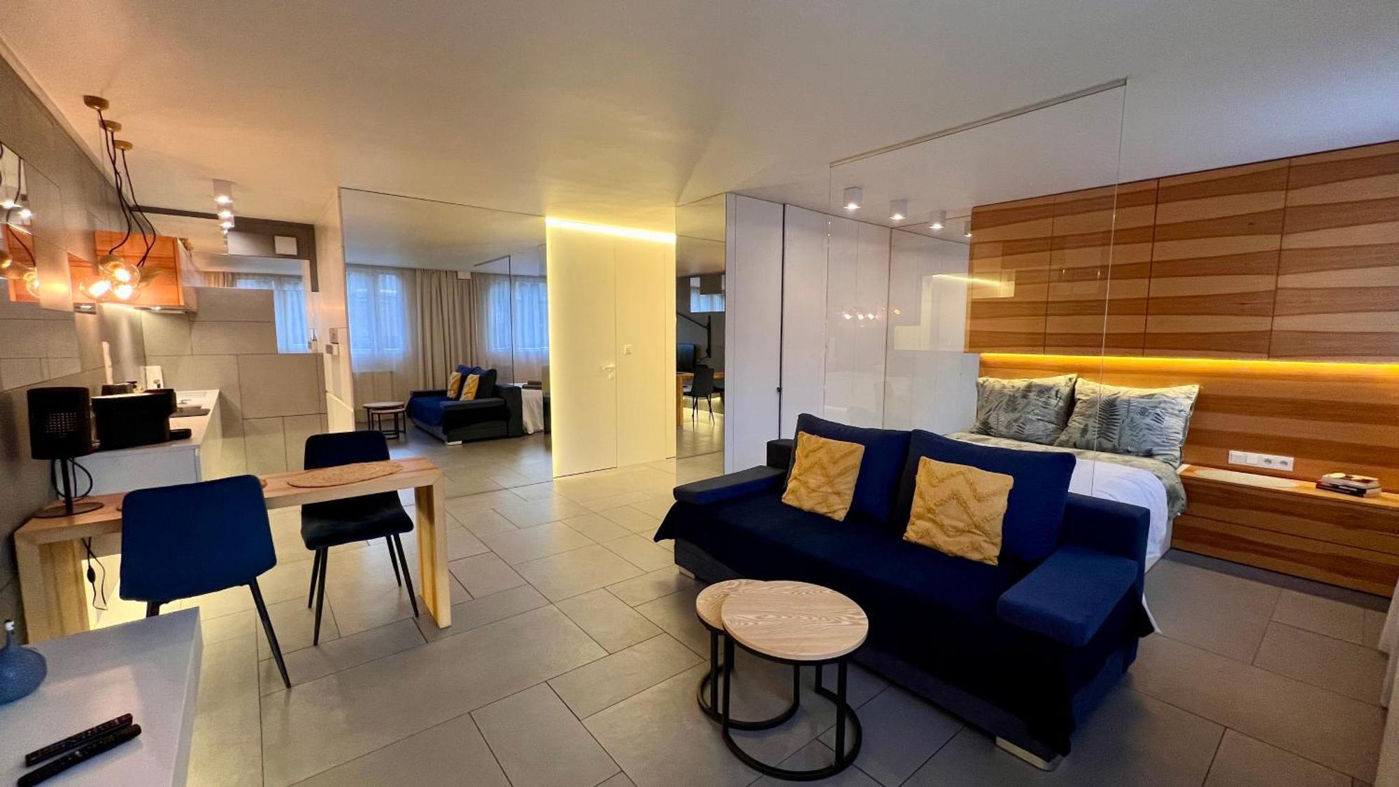 Modzelewskiego, Metro Wierzbno, Free Parking Apartment