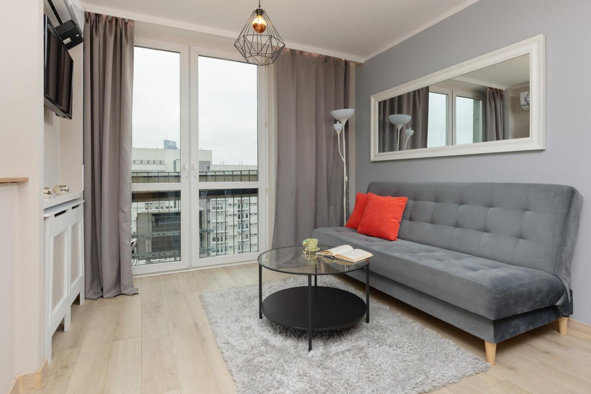 Căn hộ Charming In Center With Air Conditioning By Renters Warsaw