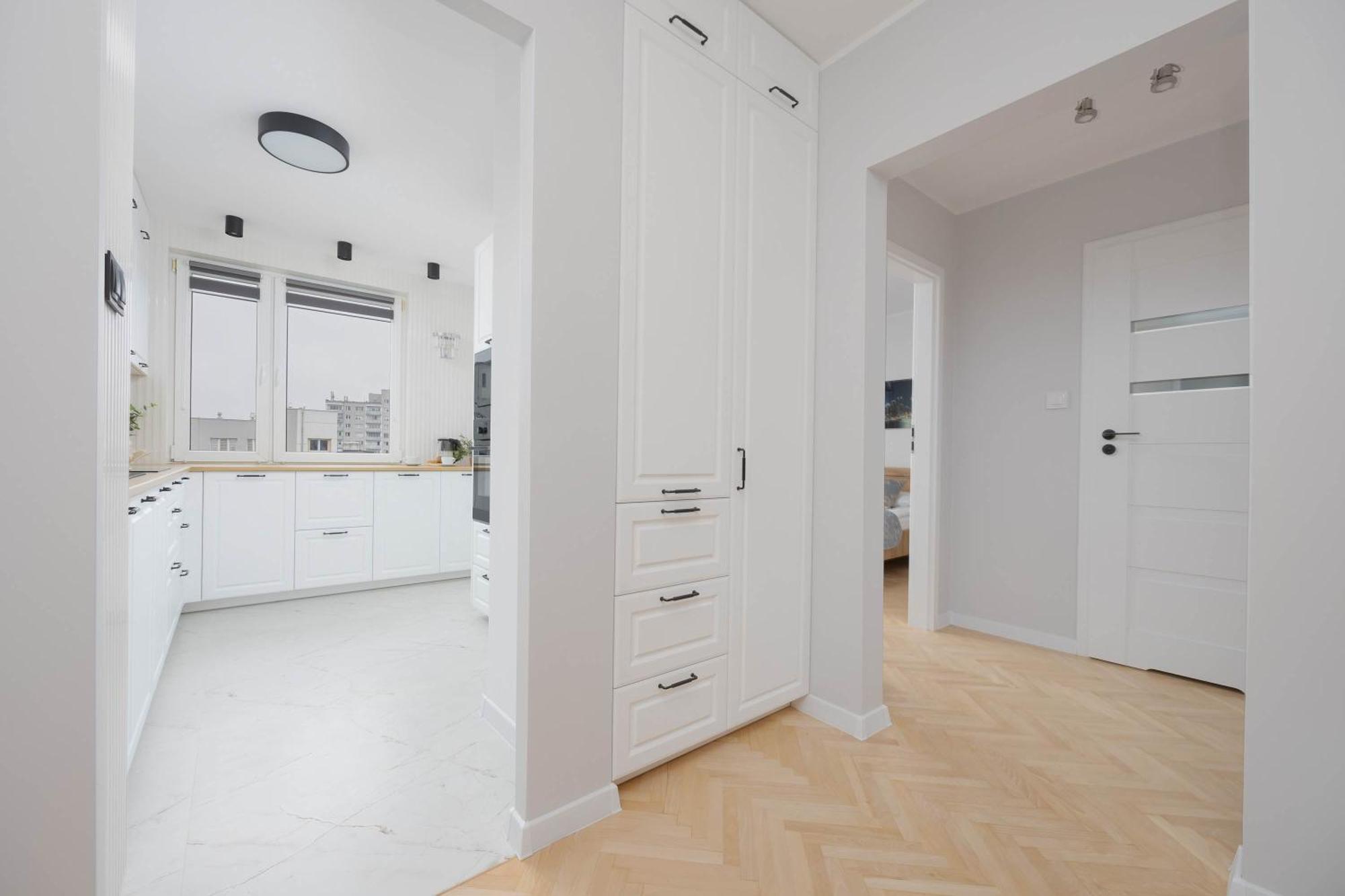 Apartment Goplanska Stylish With Balcony By Renters *