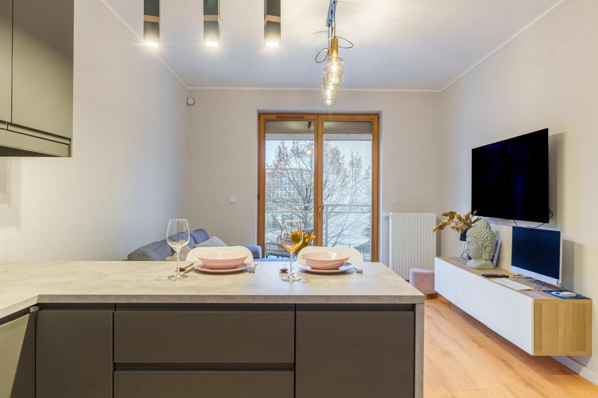 Piekny Bobrowiecka Z Balkonem Apartamento Varsóvia