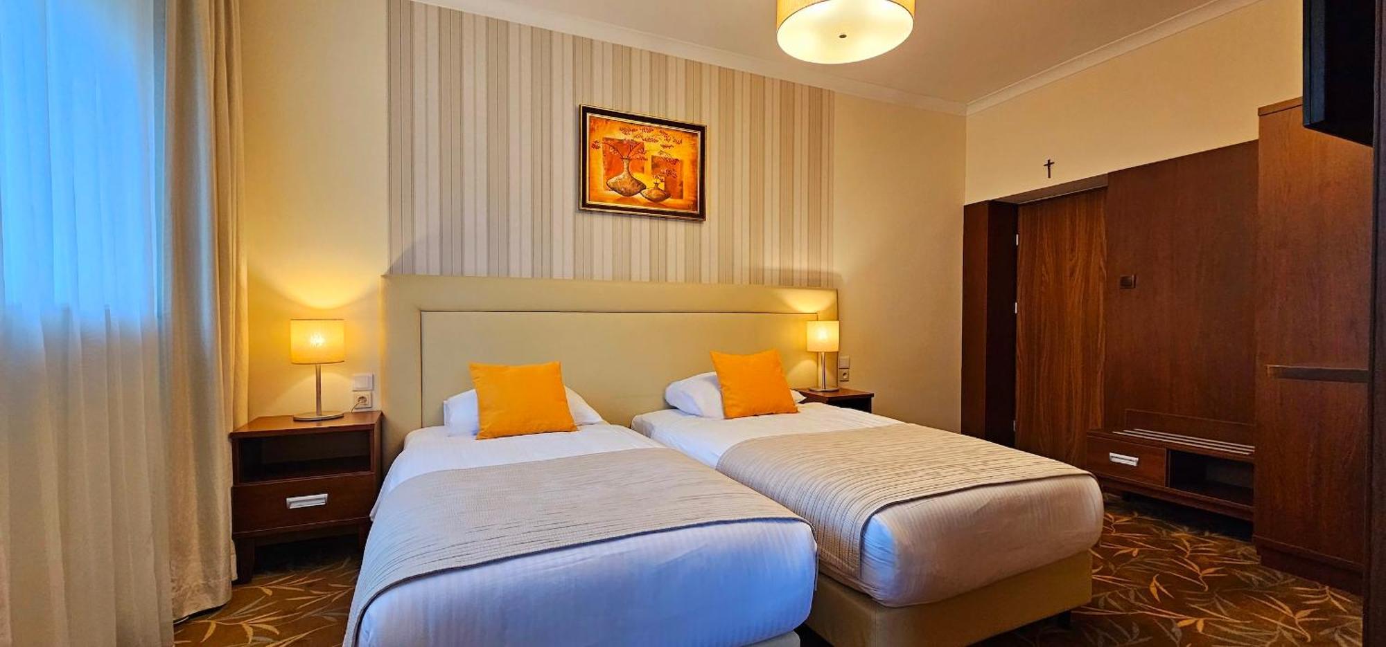 Centrum Barnabitow 3* Warsaw