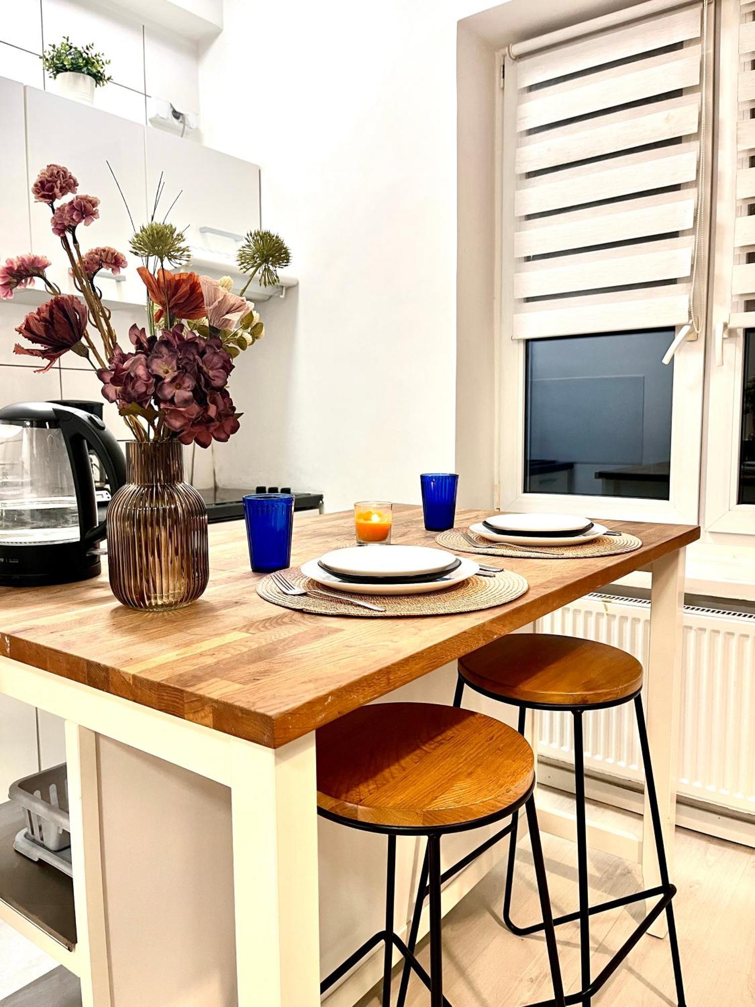 Chopin Self Check-in Apartment Warsaw