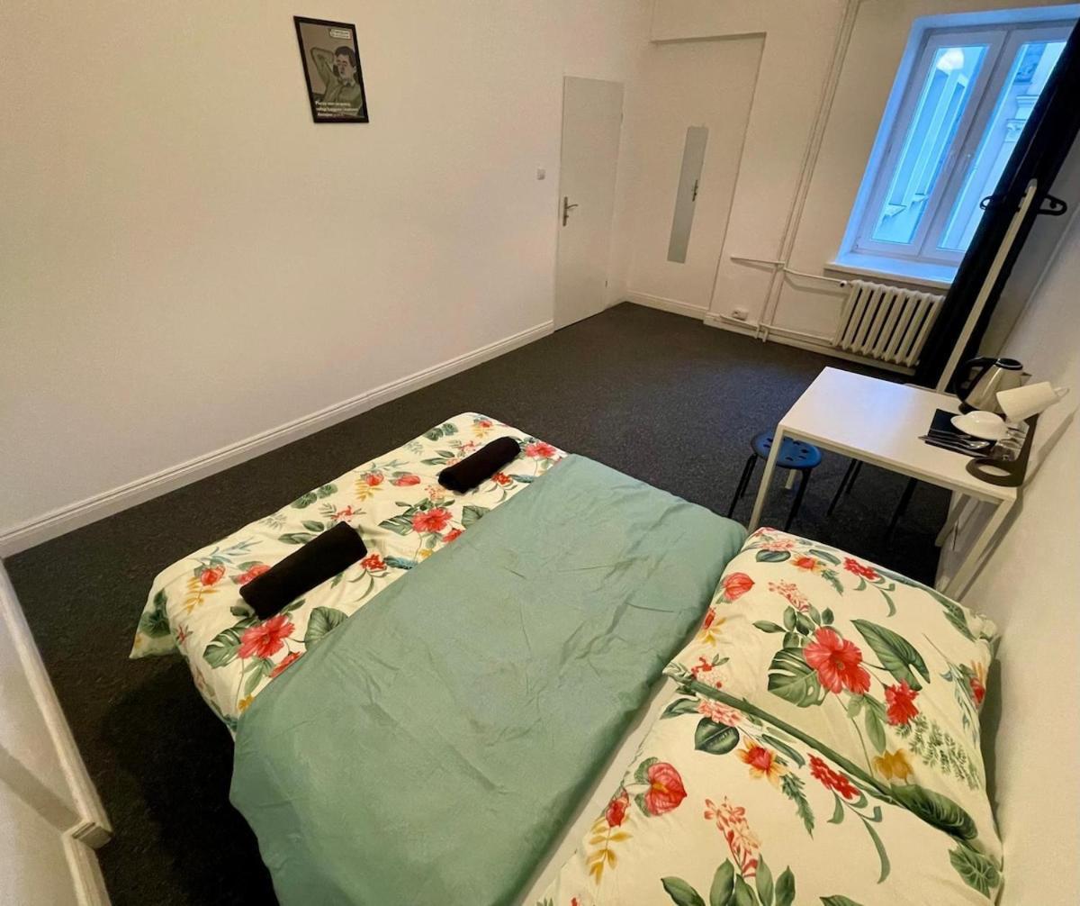 Fantastic Waw - Ch5 C215 Apartment