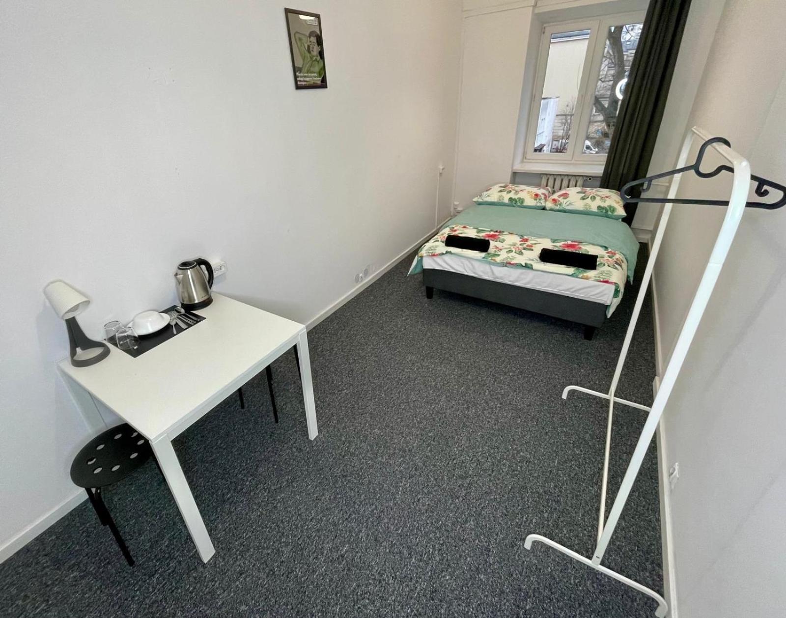 Fantastic Waw - Ch5 C203 Apartment