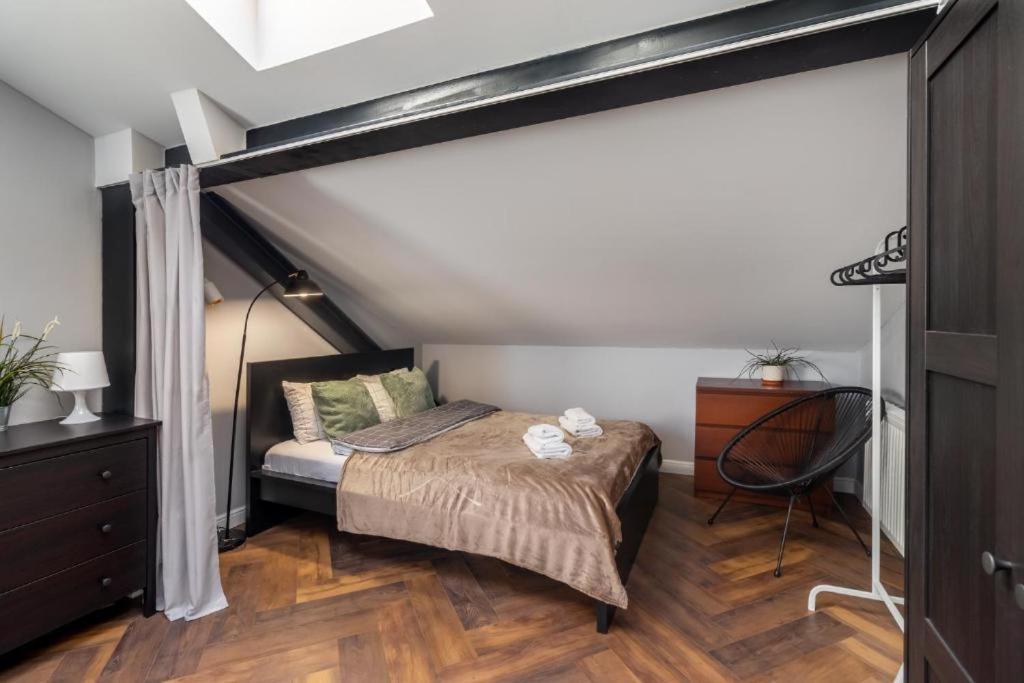 - Great Location- Praga Polnoc - 18 People -marcinkowskiego