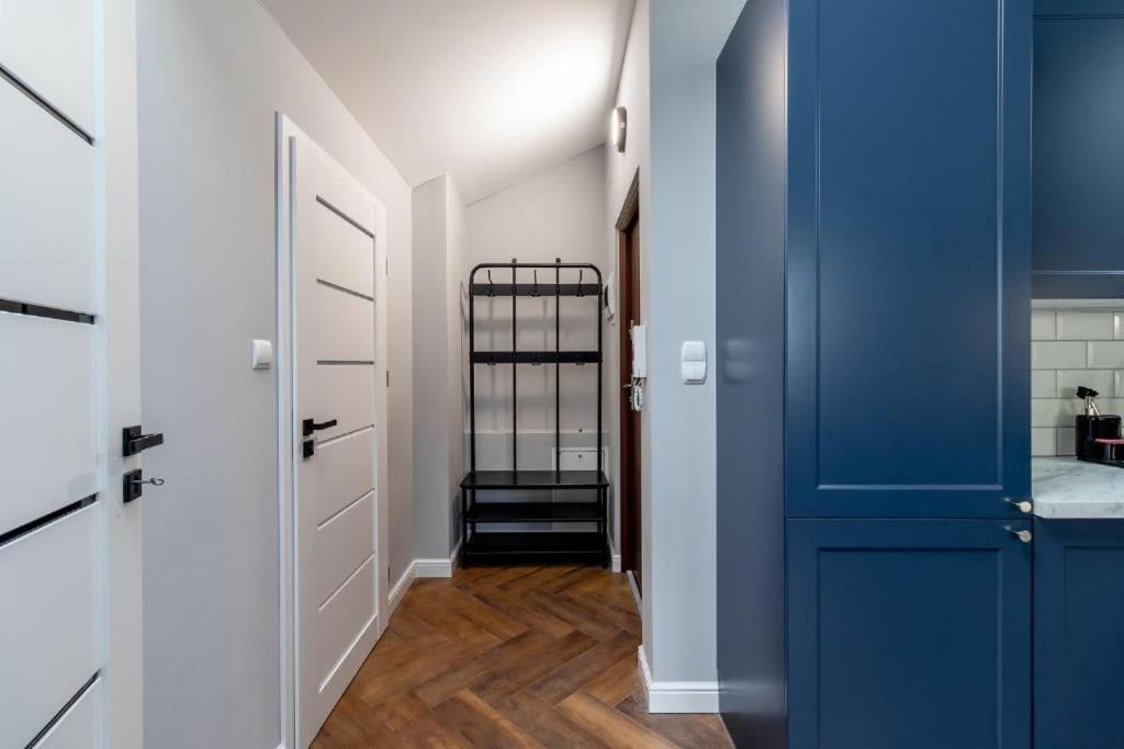 Apartment - Great Location- Praga Polnoc - 18 People -marcinkowskiego Warsaw