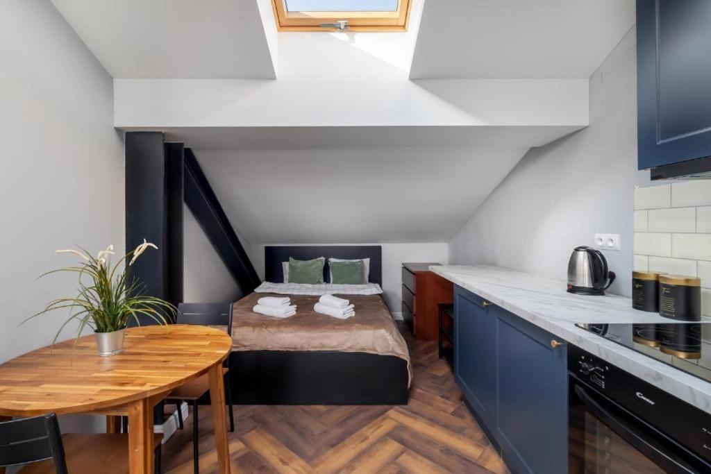 - Great Location- Praga Polnoc - 18 People -marcinkowskiego
