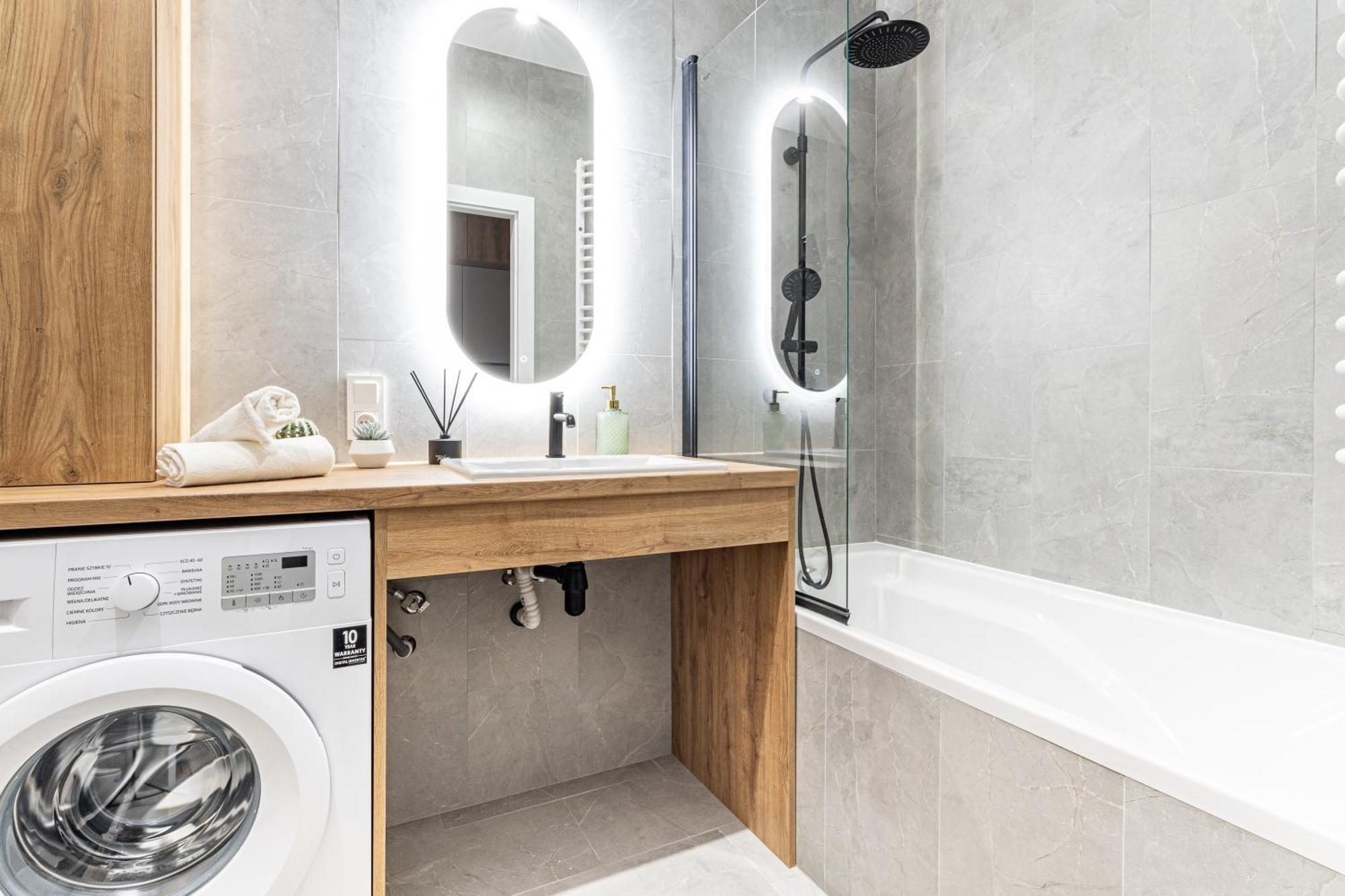 Apartment Superapart Holzera 6 Warsaw