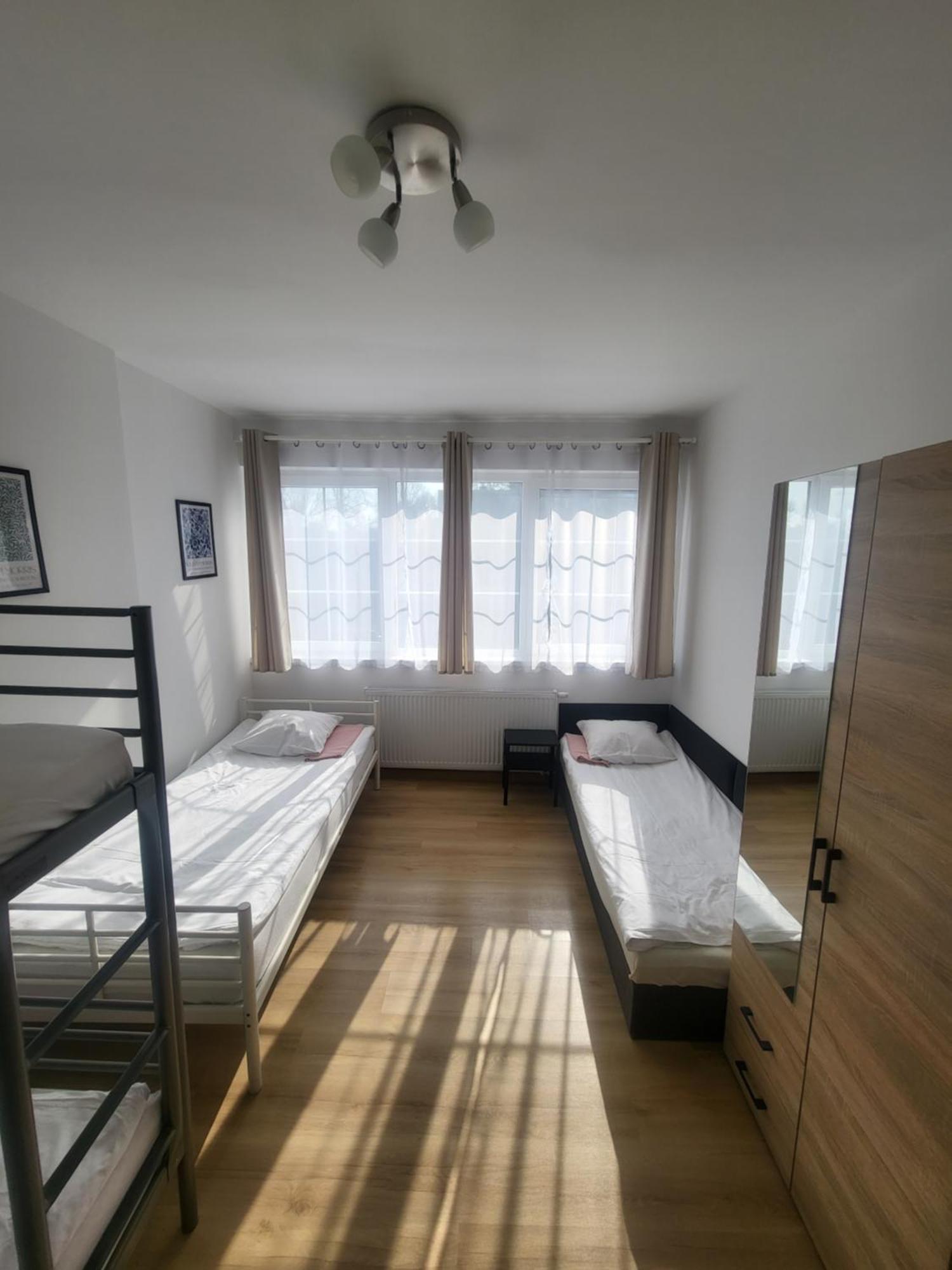 Rooms4rest Popularna - Private For Tourists - Atr Consulting Sp, Z O,o,