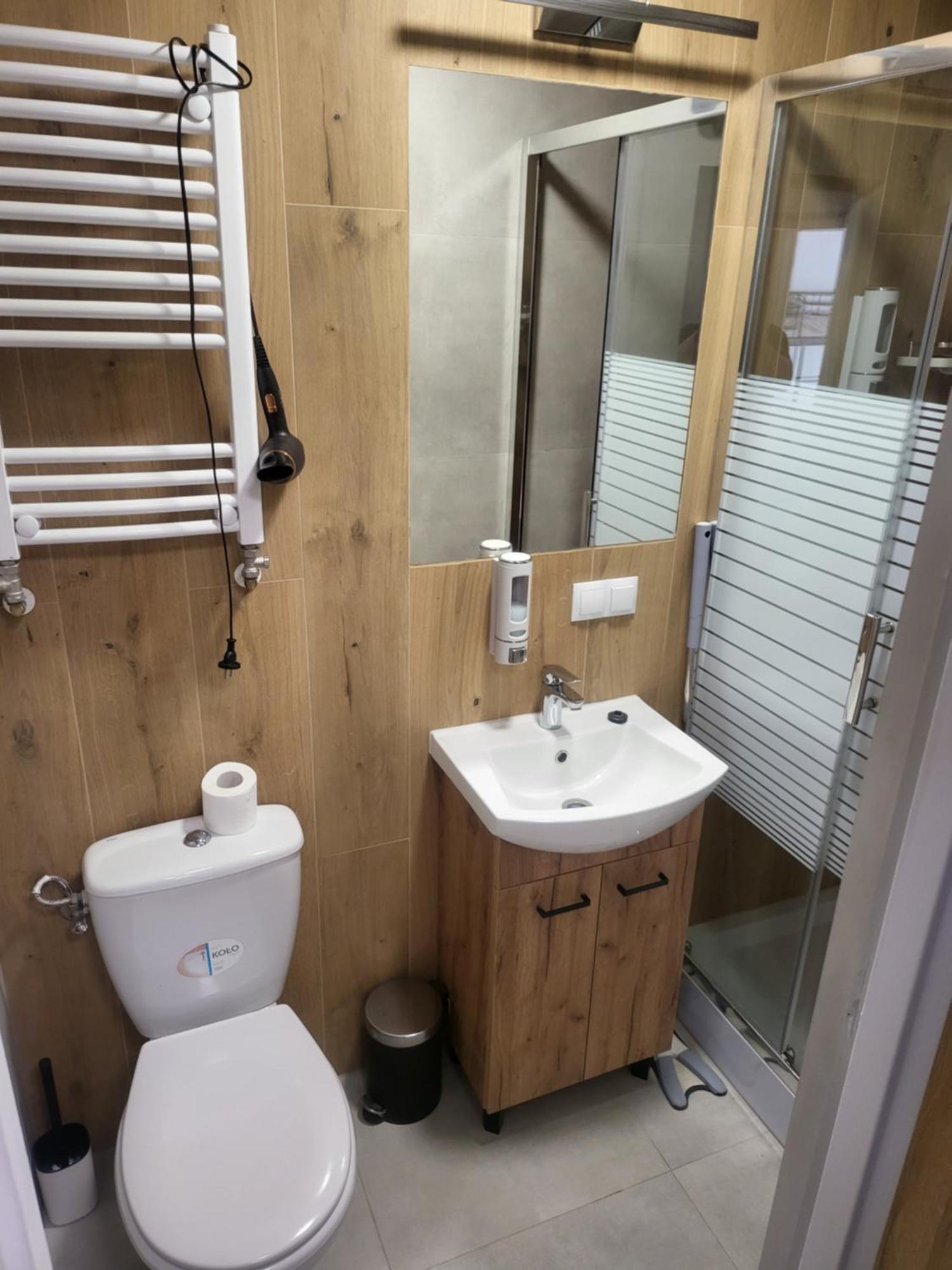 Rooms4rest Popularna - Private For Tourists - Atr Consulting Sp, Z O,o, * Warsaw