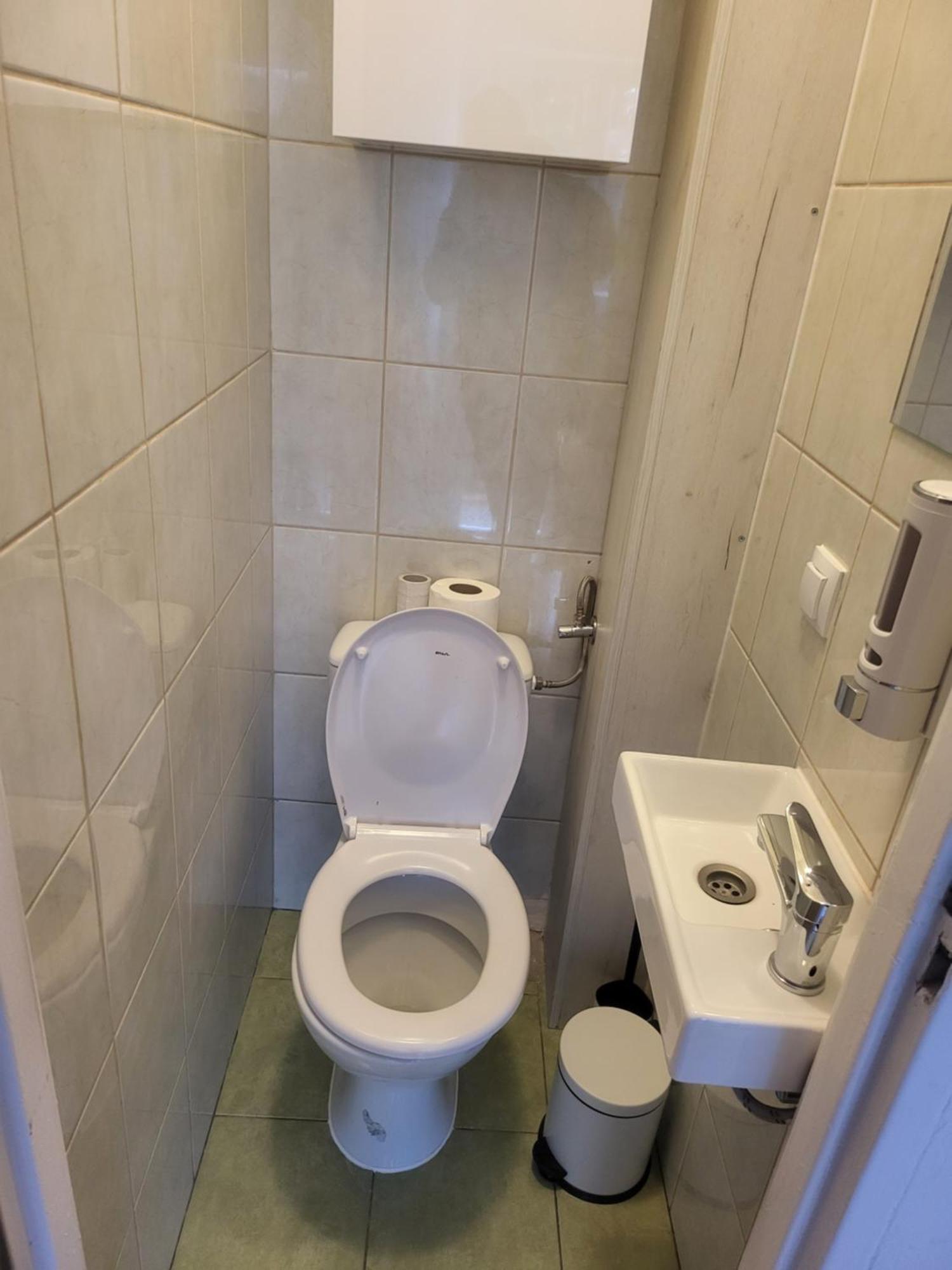 Bed & Breakfast Rooms4rest Popularna - Private For Tourists - Atr Consulting Sp, Z O,o,
