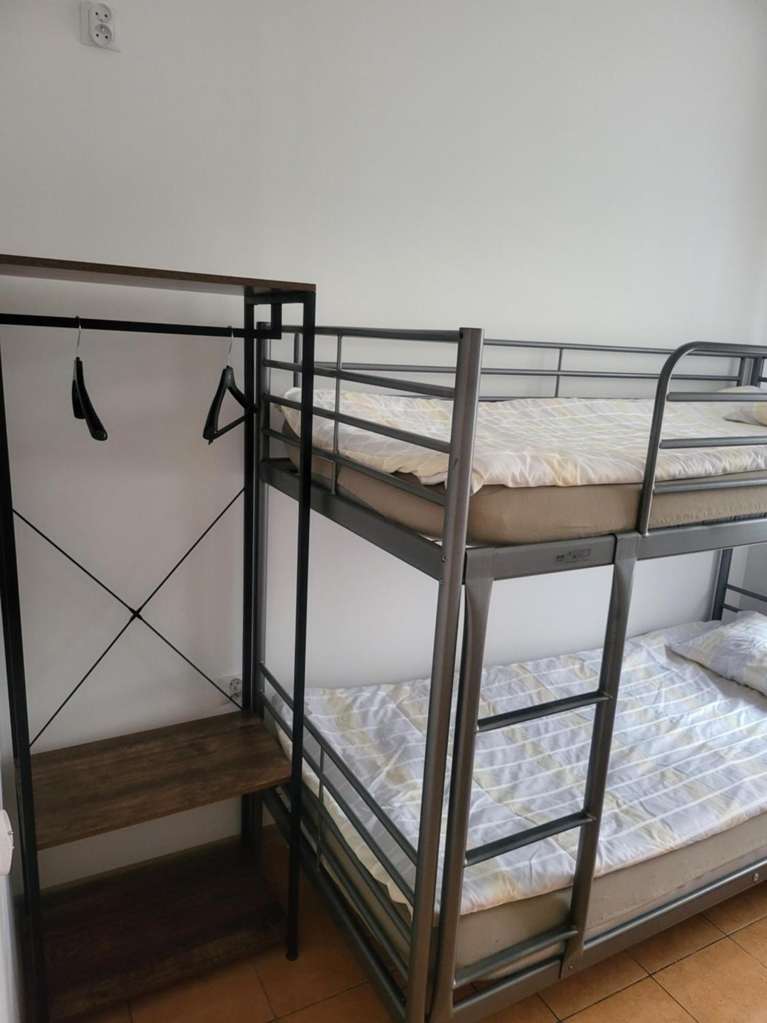 Bed & Breakfast Rooms4rest Popularna - Private For Tourists - Atr Consulting Sp, Z O,o,