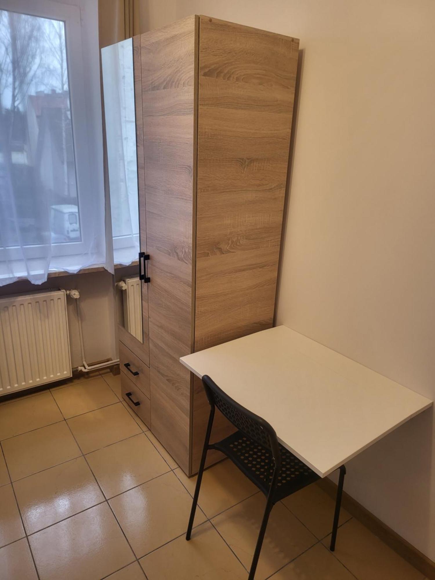 Bed & Breakfast Rooms4rest Popularna - Private For Tourists - Atr Consulting Sp, Z O,o, *
