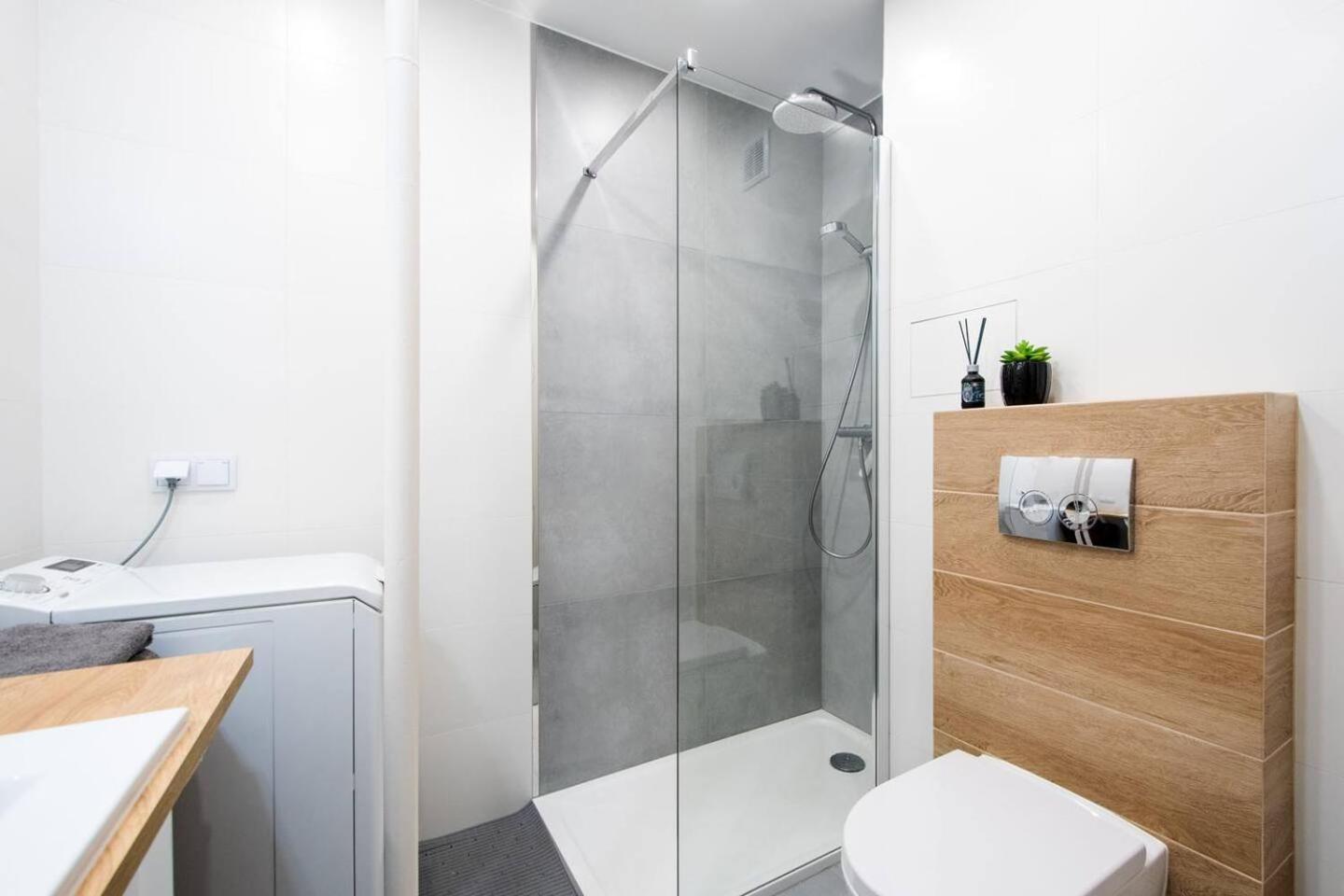 Blush Center Nowogrodzka Apartment