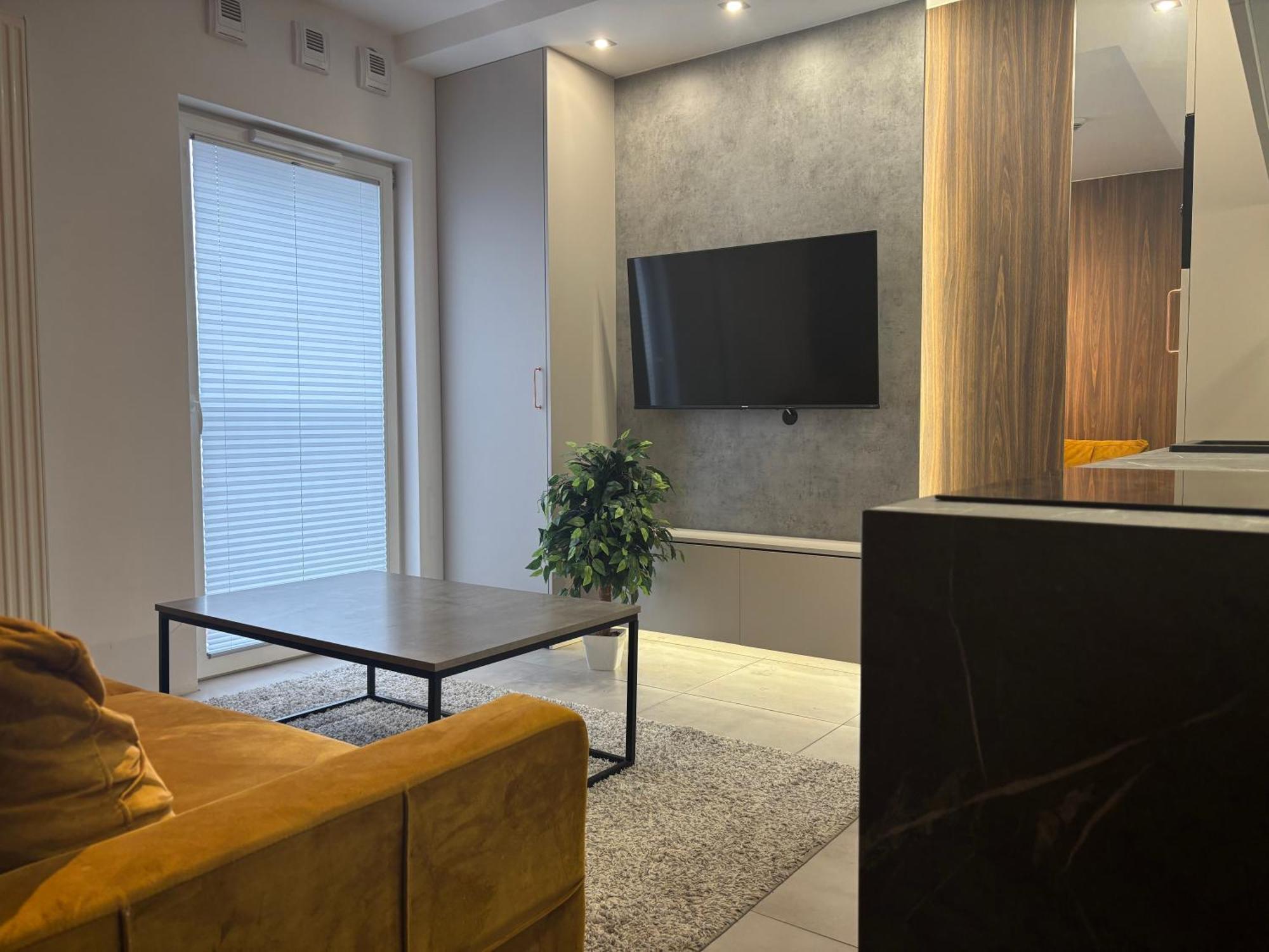 Modern Bliska Apartment Warsaw