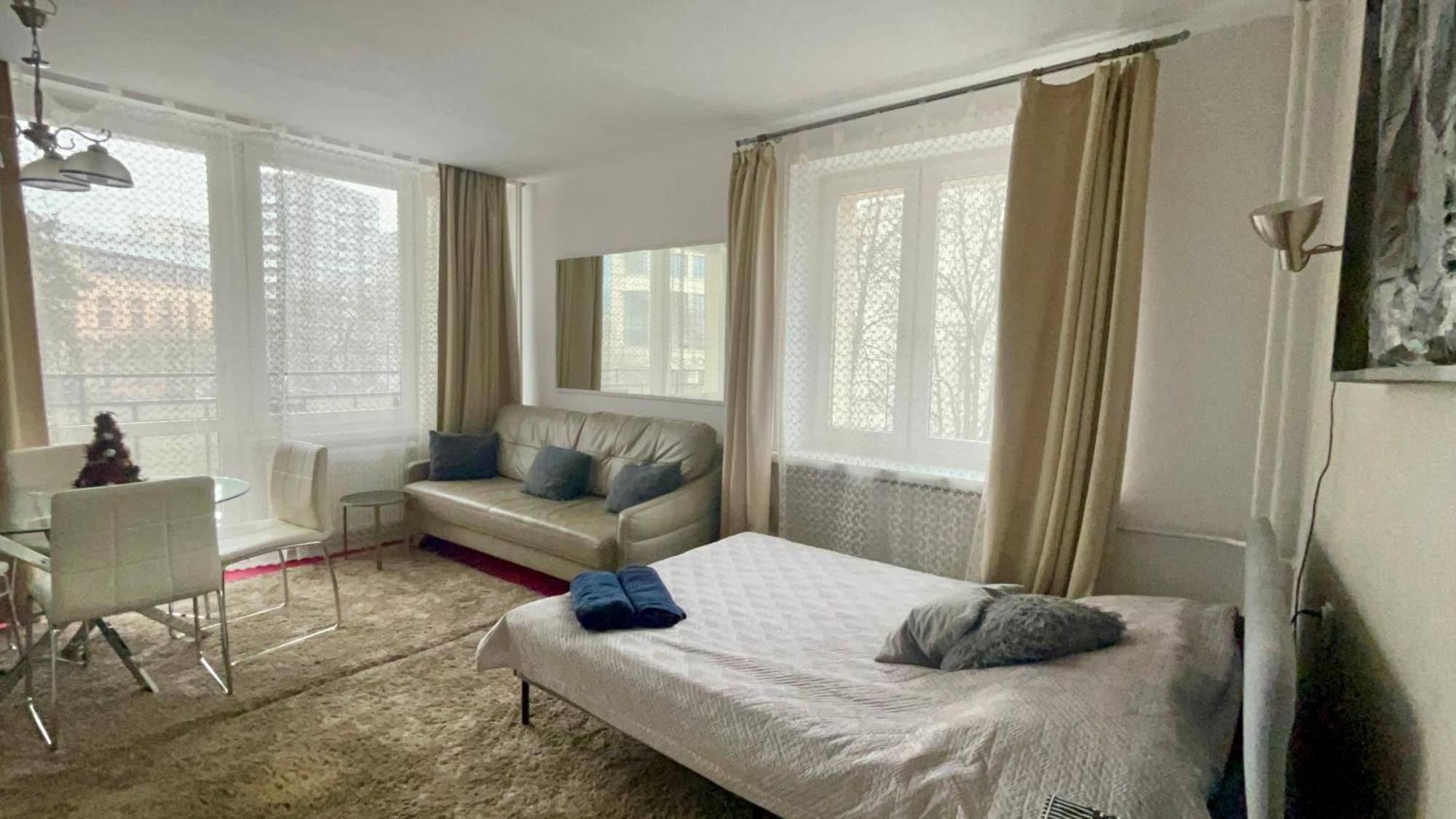 Apartamento Perfect Location Two Bedrooms With Balkony Varsóvia