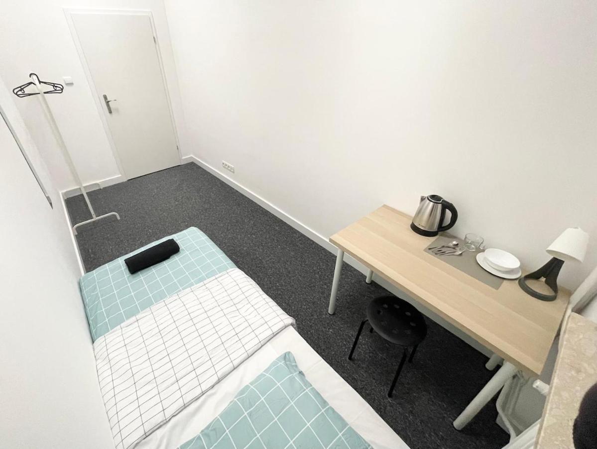 Fantastic Waw - Ch5 B107 Apartment