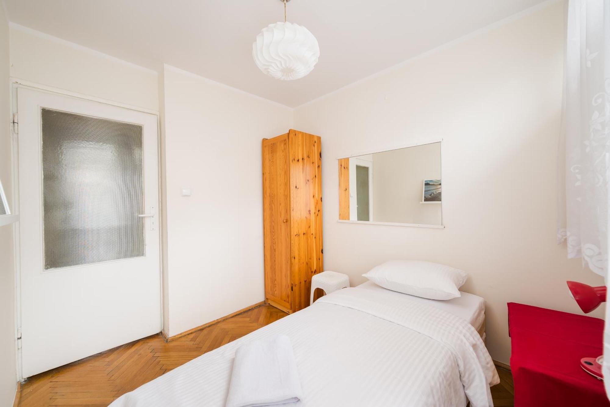 Saska Kepa Charming Apartment *