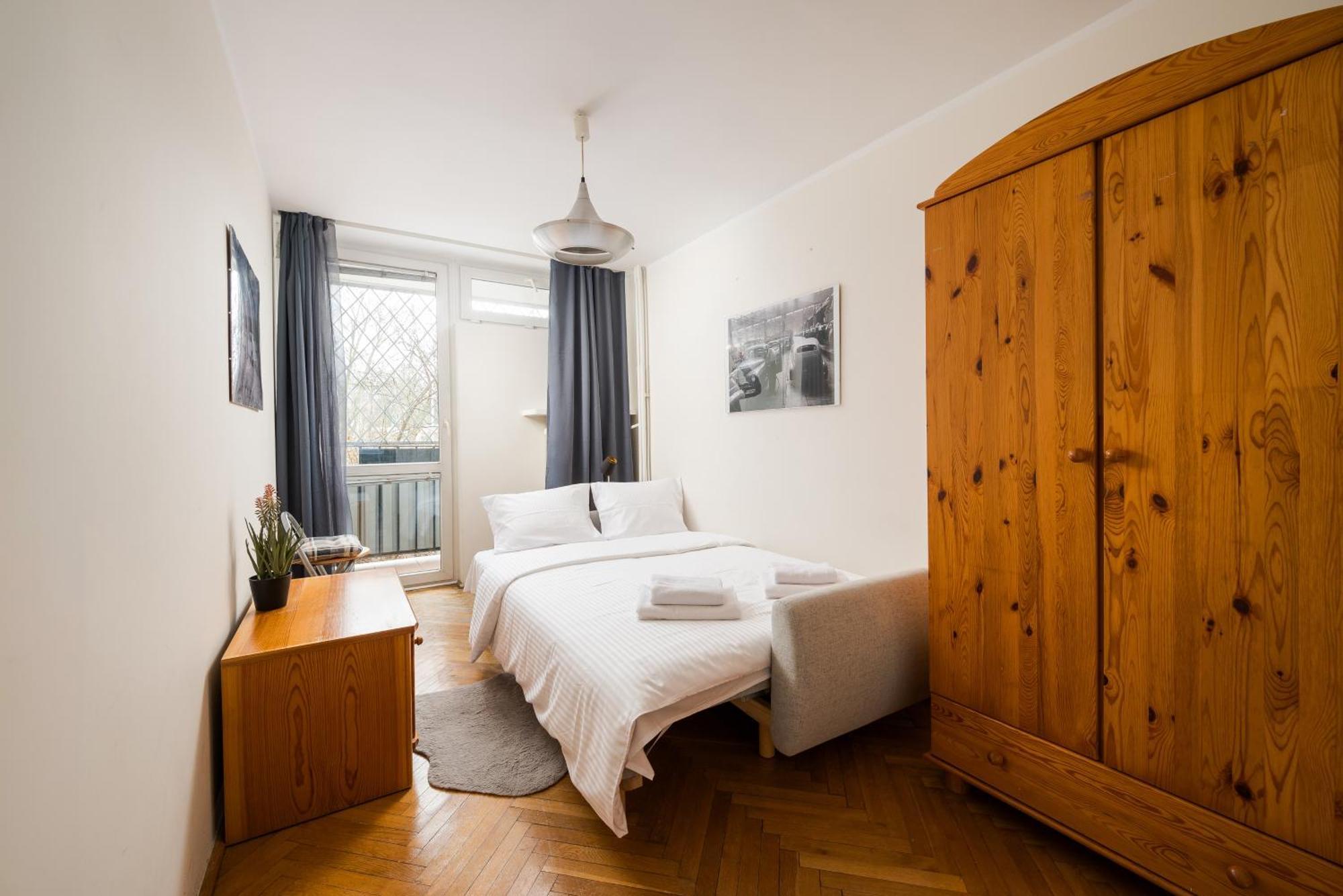 Apartment Saska Kepa Charming Warsaw