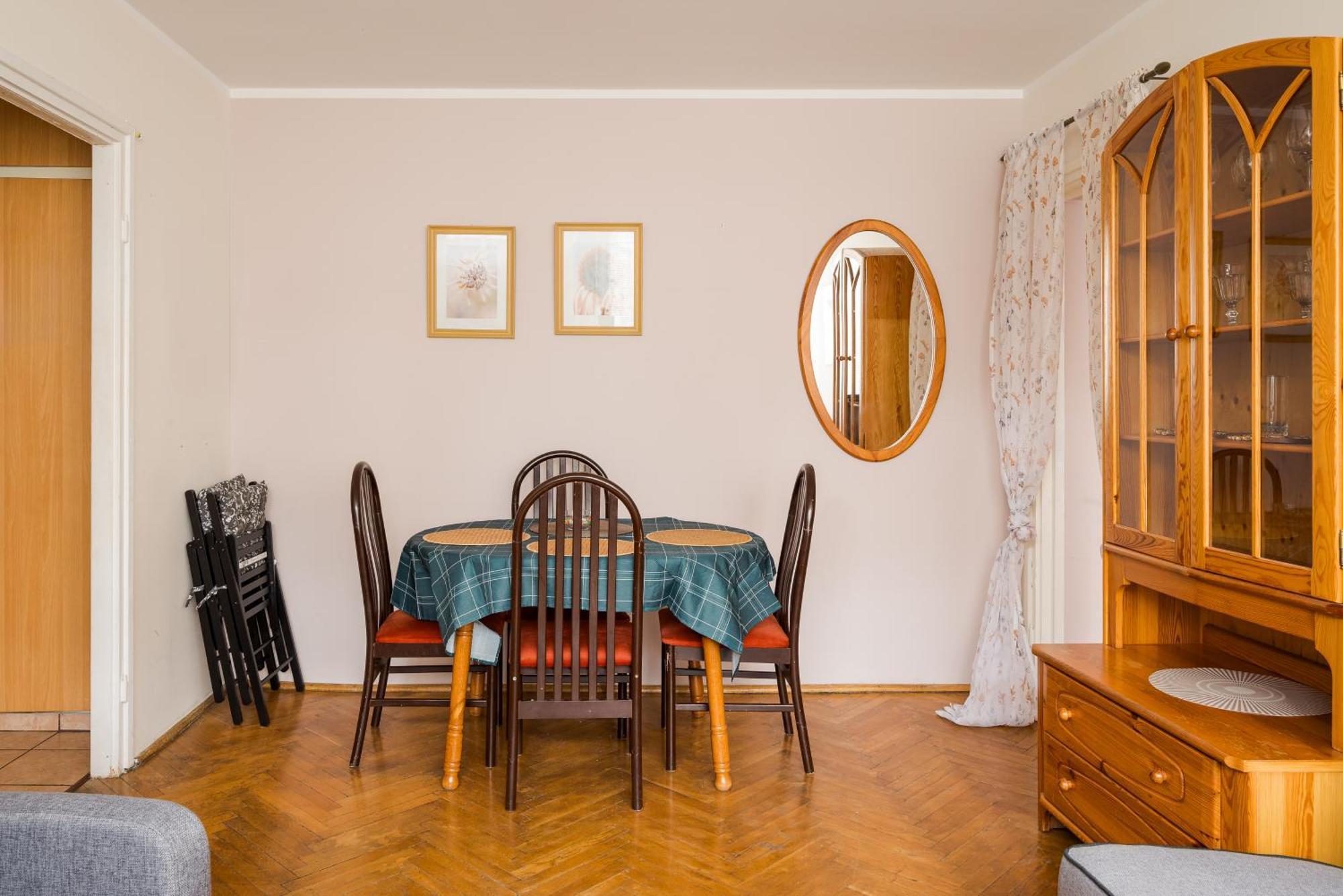 Apartment Saska Kepa Charming Warsaw