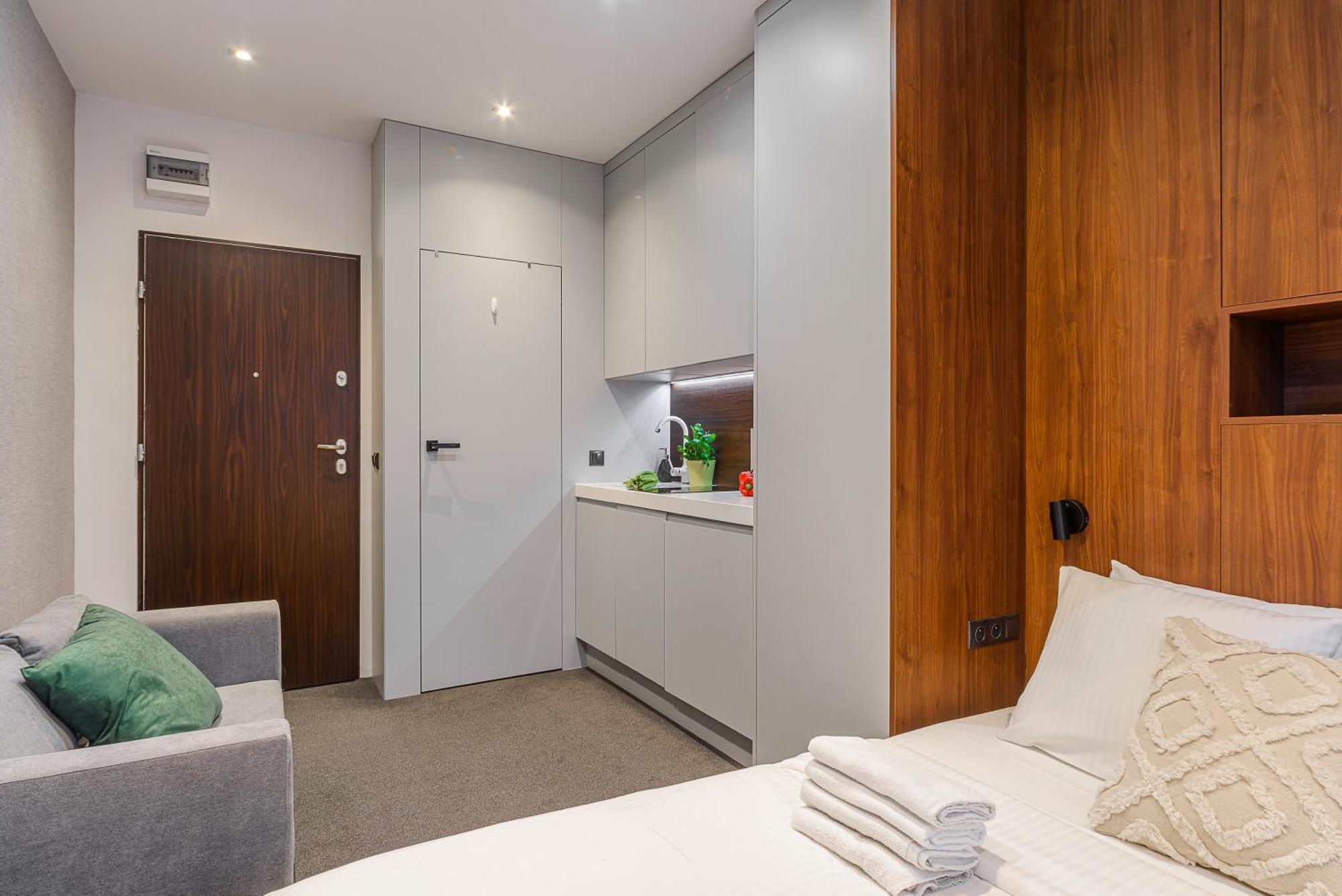 Apartment Lumina Design With Beautiful View Warschau