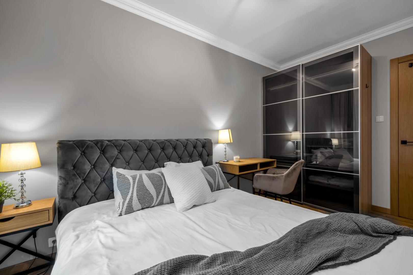 Vipwarsawapartments Pl Gold Mennica Apartment
