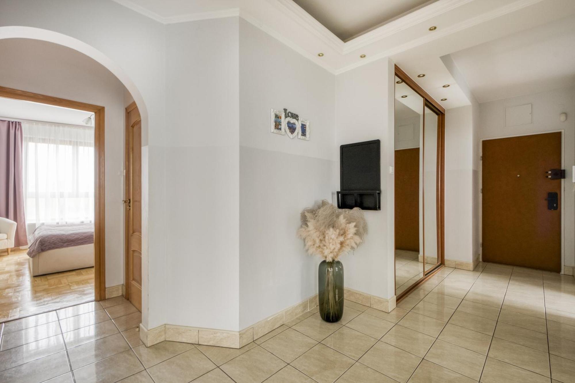Gama Great Location & Famili 120m 2-12 People Warsaw