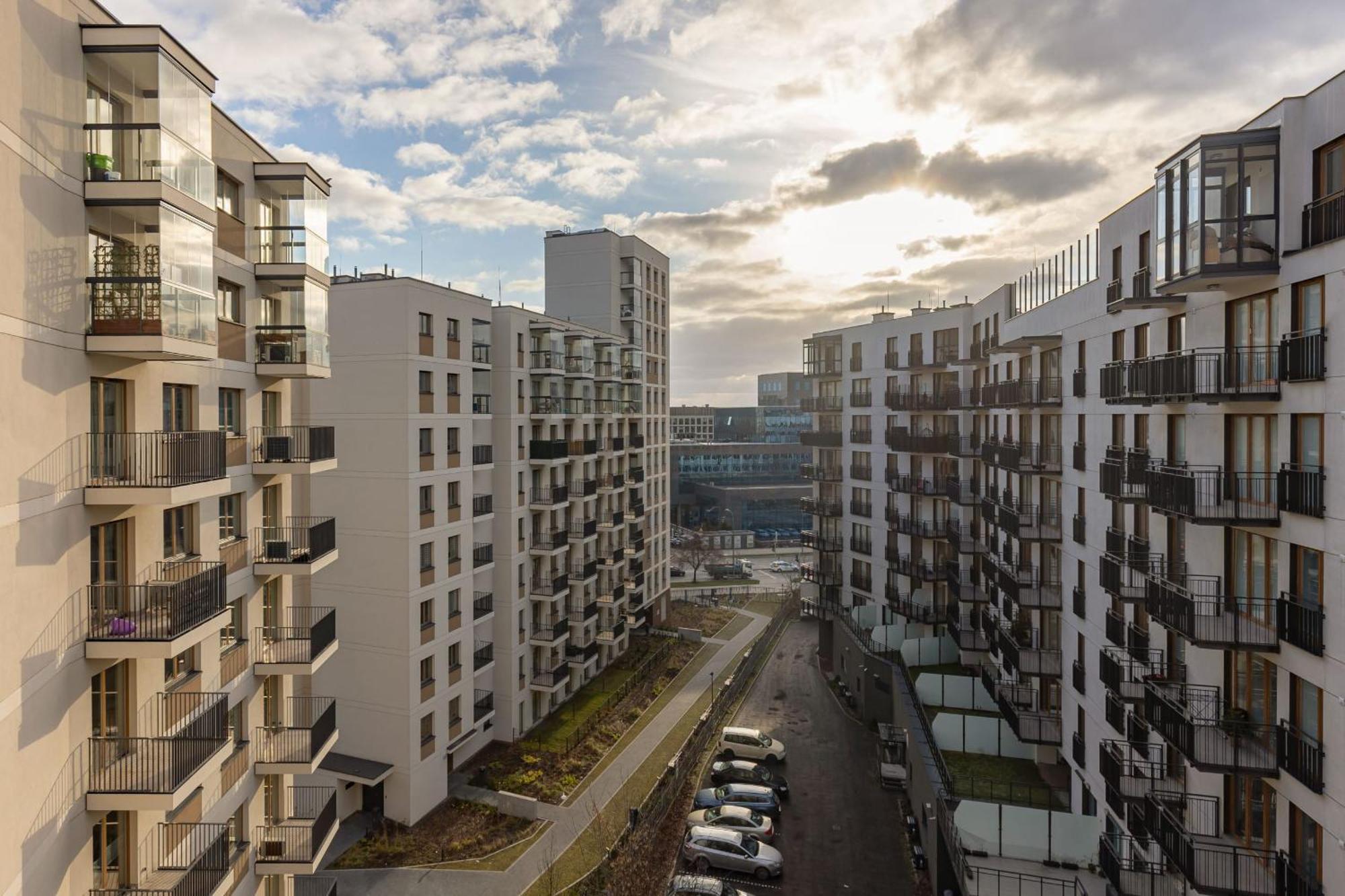 Stylish Zdziechowskiego With Parking & Office By Renters Căn hộ Warsaw