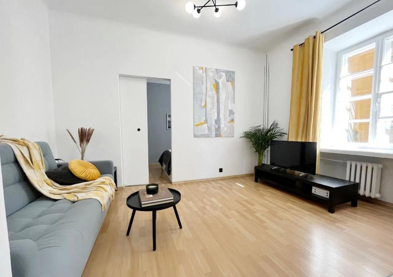 Apartment In Old Warschau