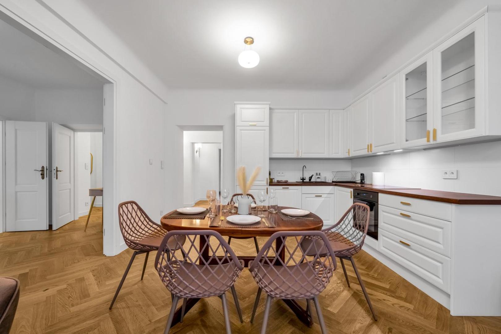 Apartment Downtown - 82m2, Location - By Rentujemy Warsaw