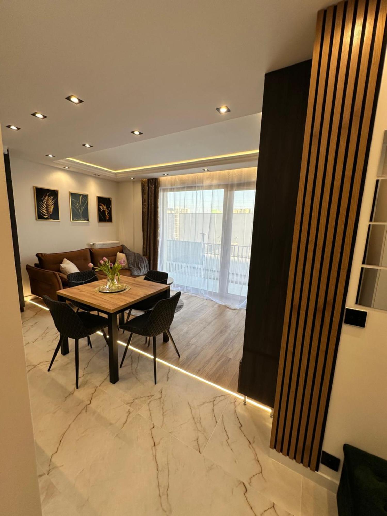 Rimex Invest Group Bemowo With Free Parking Apartment
