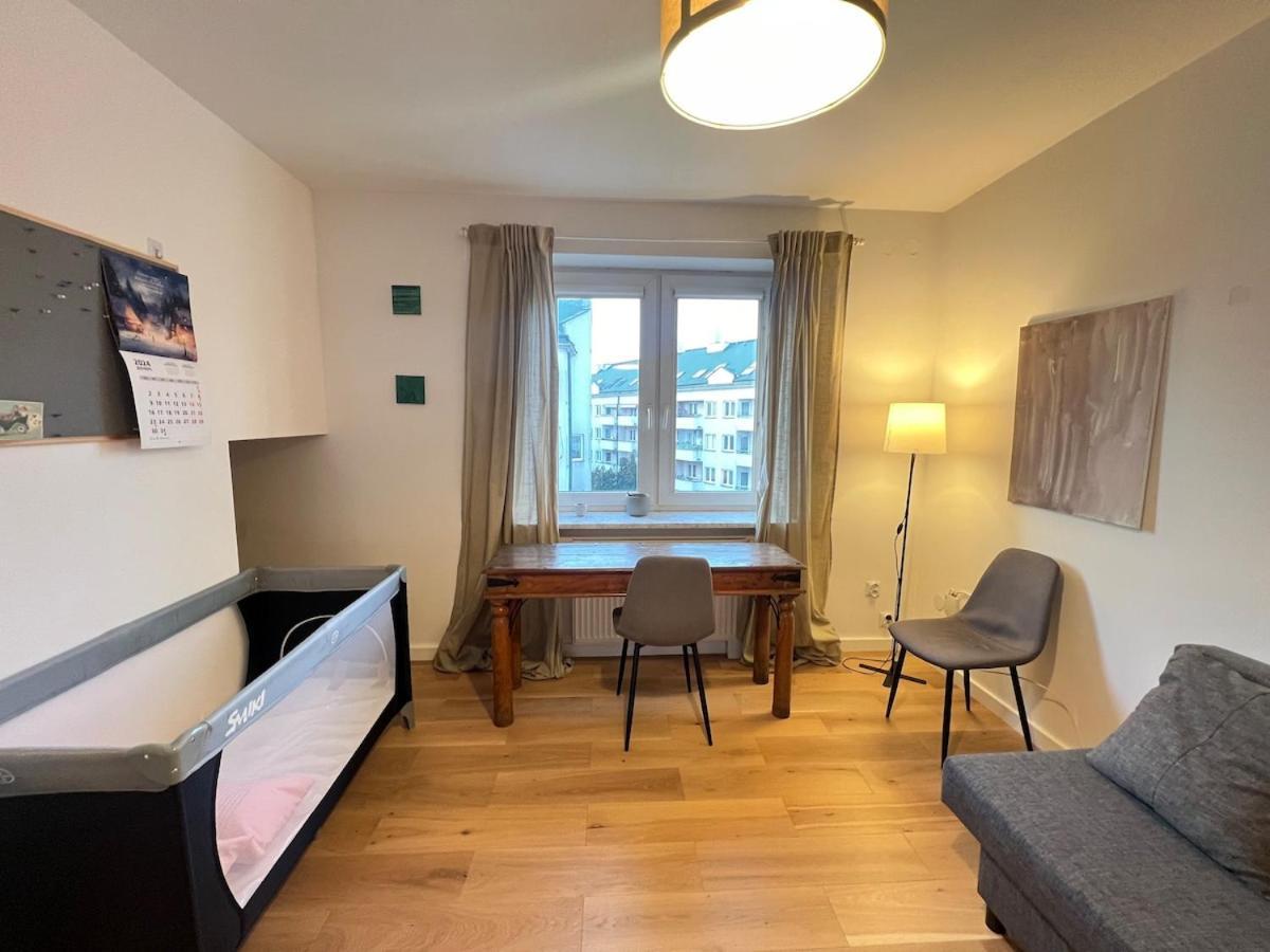 Apartment New 2floor Security Park Mall Airport Warsaw