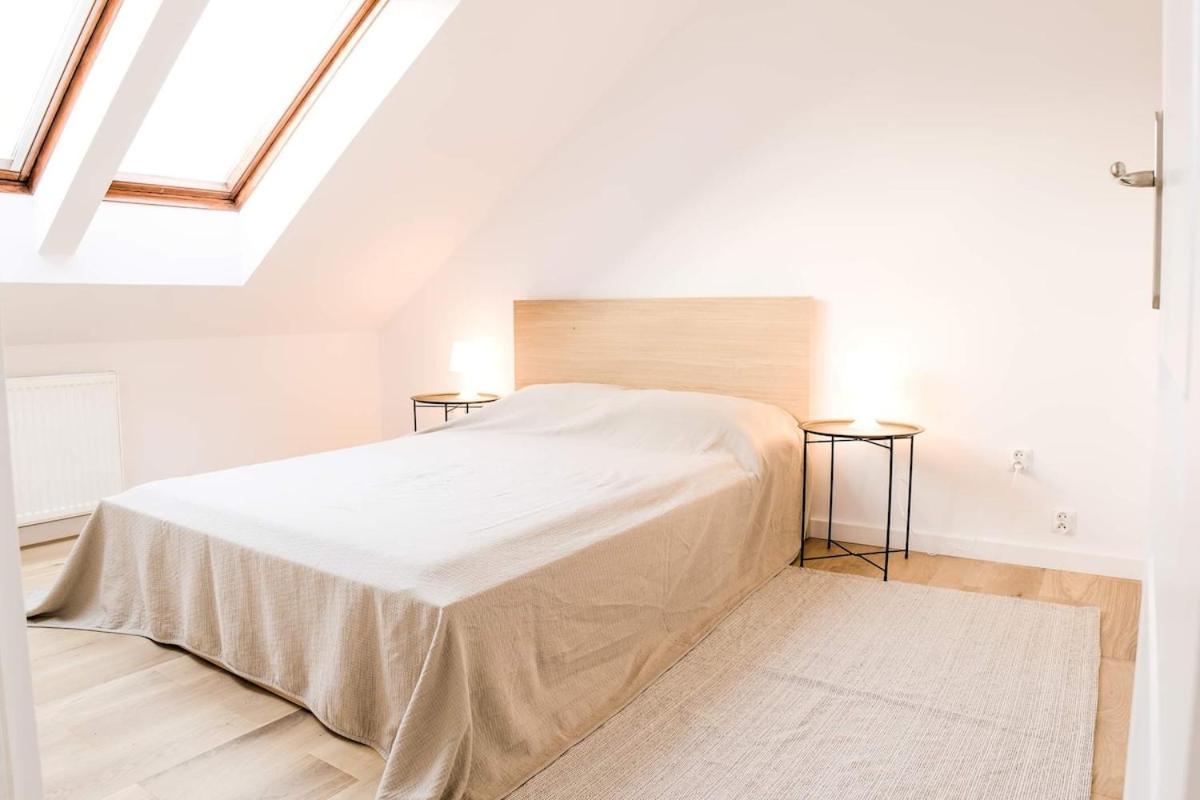 Apartment New 2floor Security Park Mall Airport Warsaw