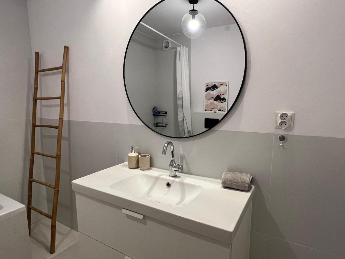 Apartment New 2floor Security Park Mall Airport