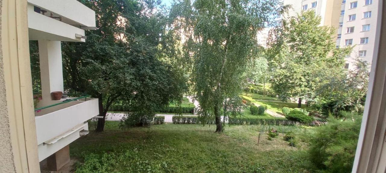 Cichy I Przyjemny Na Muranowie